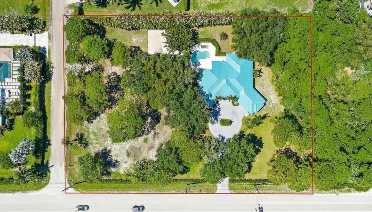 7087 N 155th Pl Place N, Palm Beach Gardens, FL 33418 — photo 1 of 37