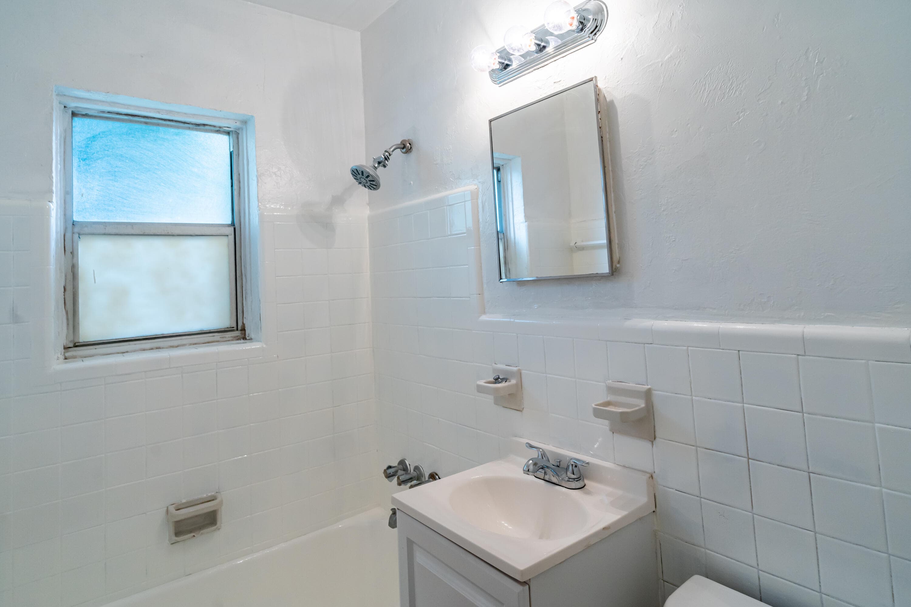 533 NE 2nd Avenue, Fort Lauderdale, FL 33304 — photo 16 of 19