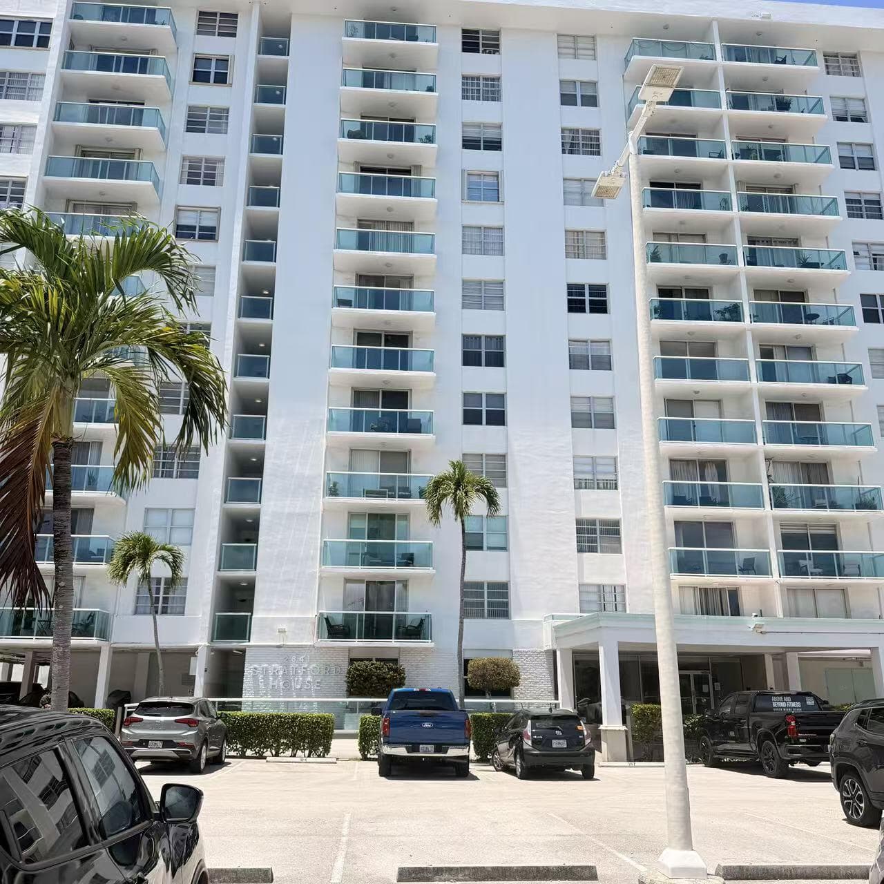 2841 NE 163rd Street 502, North Miami Beach, FL 33160 — photo