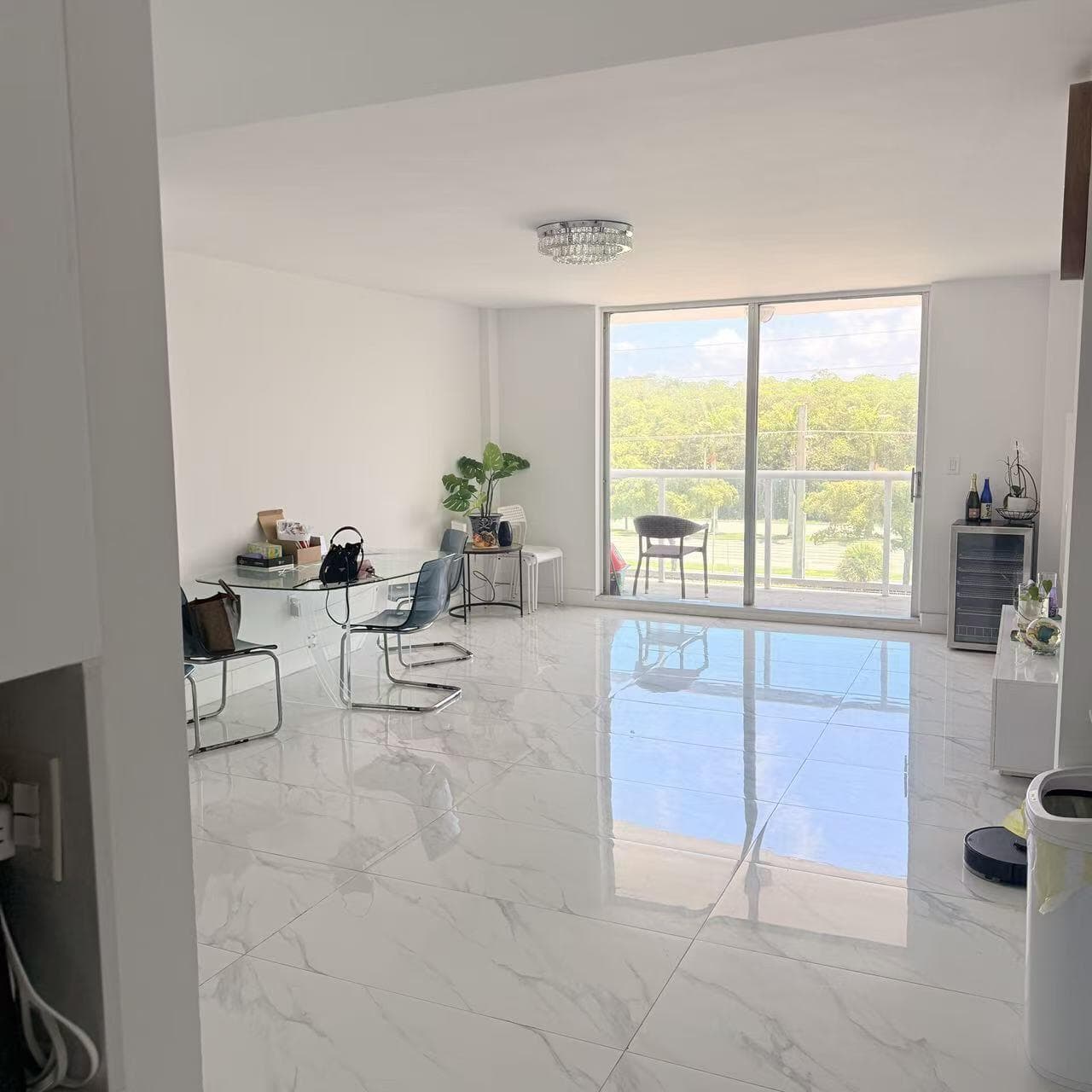 2841 NE 163rd Street 502, North Miami Beach, FL 33160 — photo 2 of 6