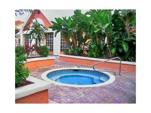 1000 Crystal Way L, FL 33444 — photo 33 of 36