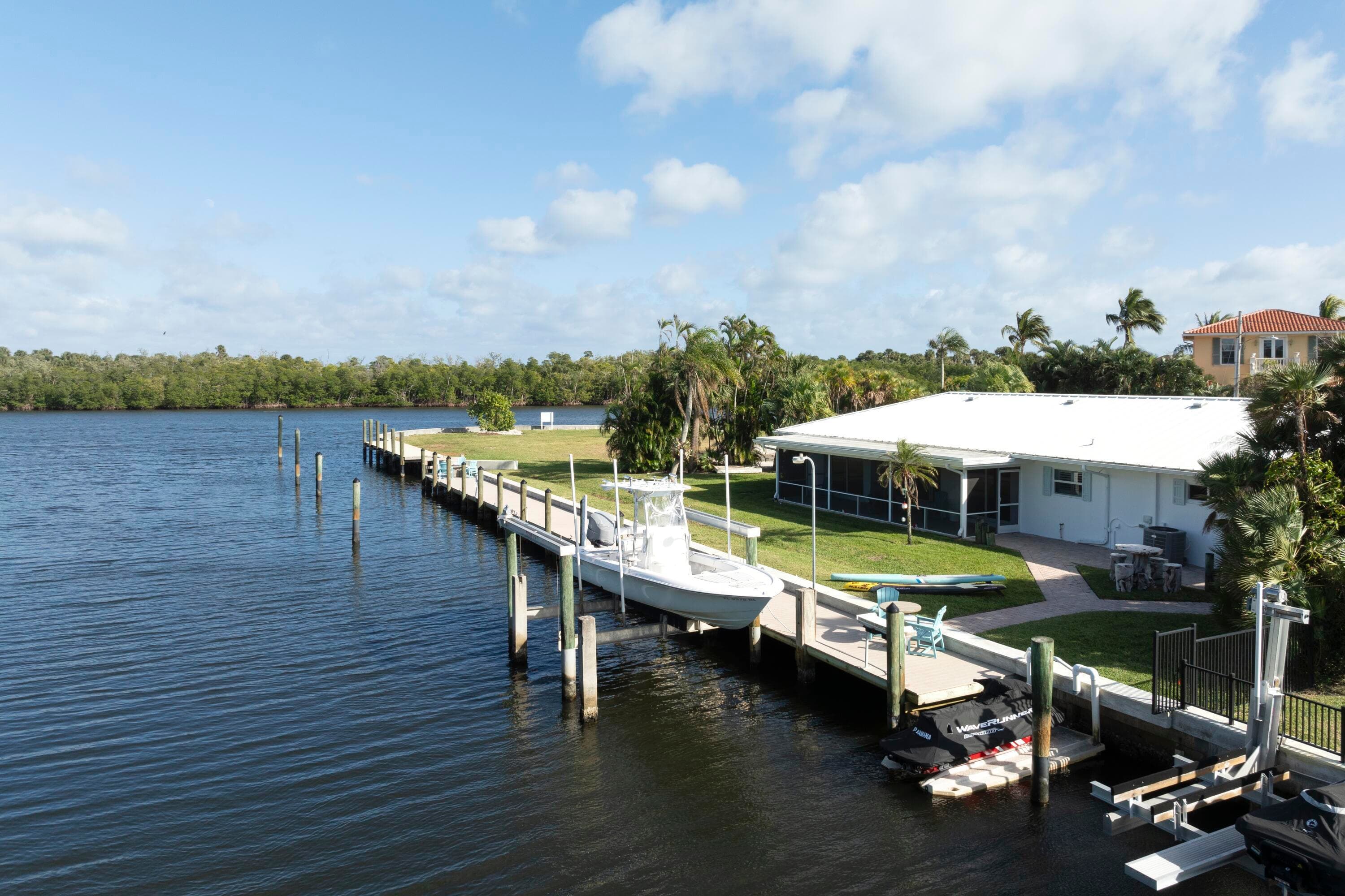 8585 SE Palm Street, Hobe Sound, FL 33455 — photo 4 of 44