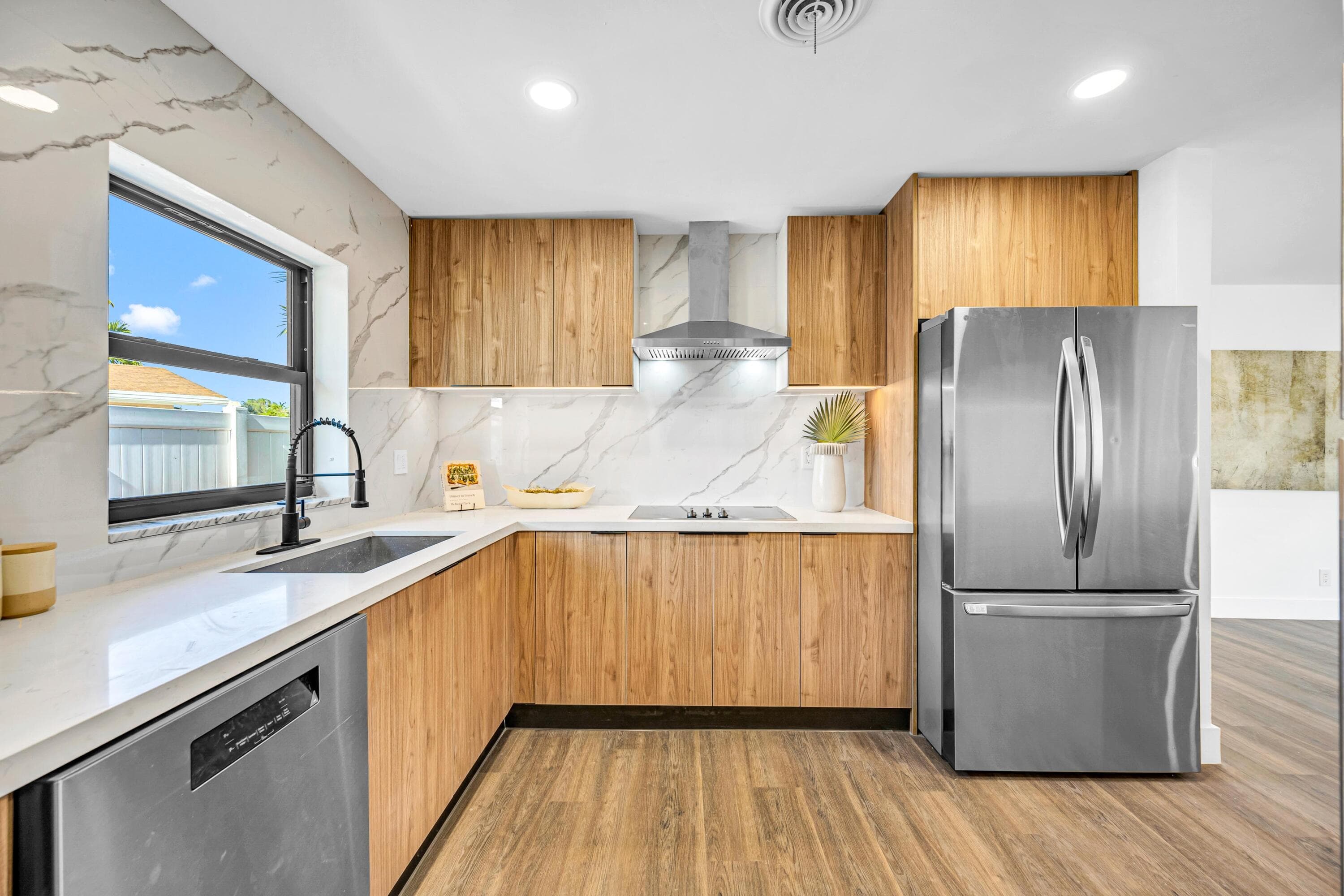 1120 SE 9th Avenue, Pompano Beach, FL 33060 — photo 31 of 60