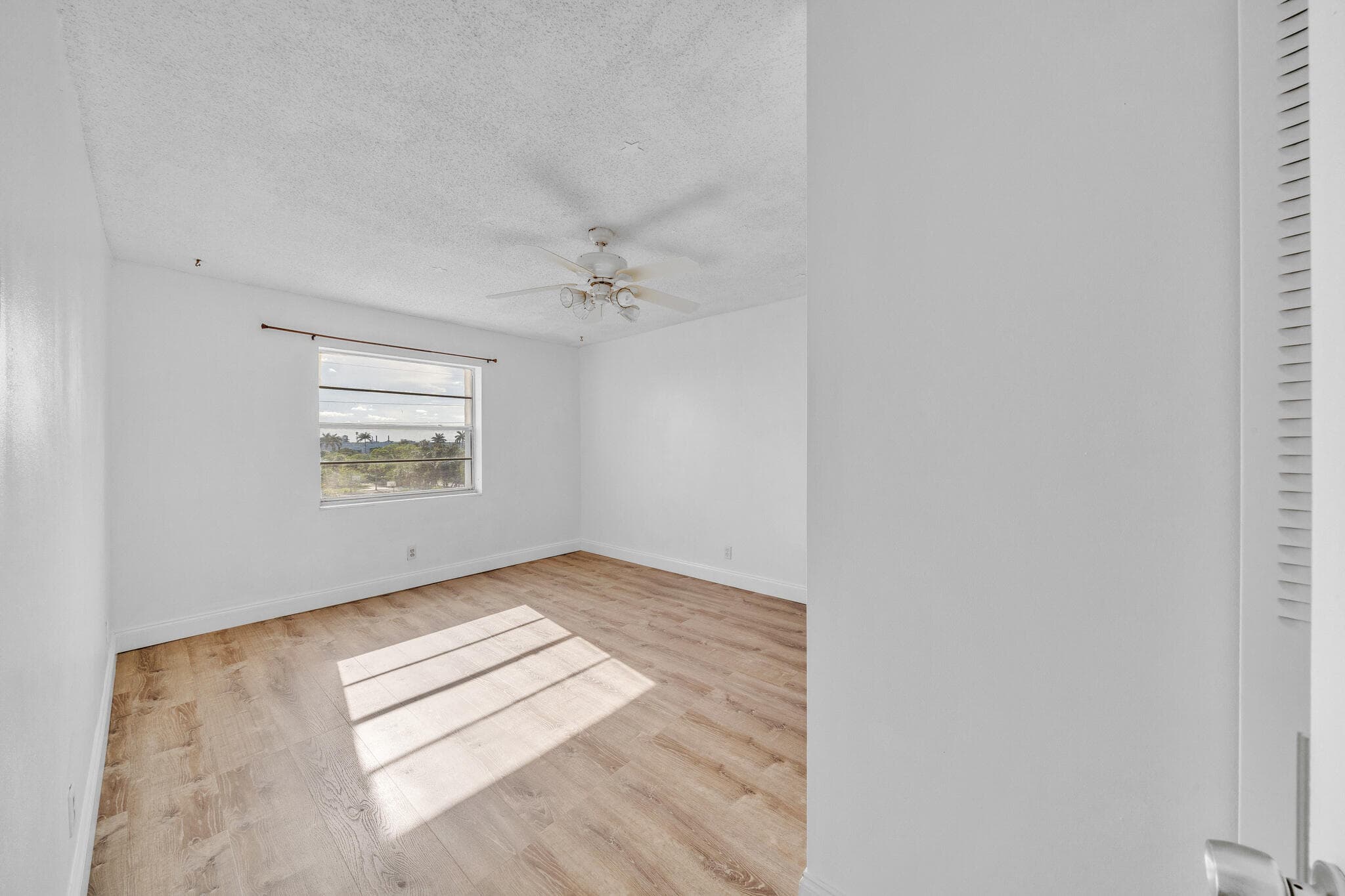 7541 NW 16th Street 1411, Plantation, FL 33313 — photo 23 of 43