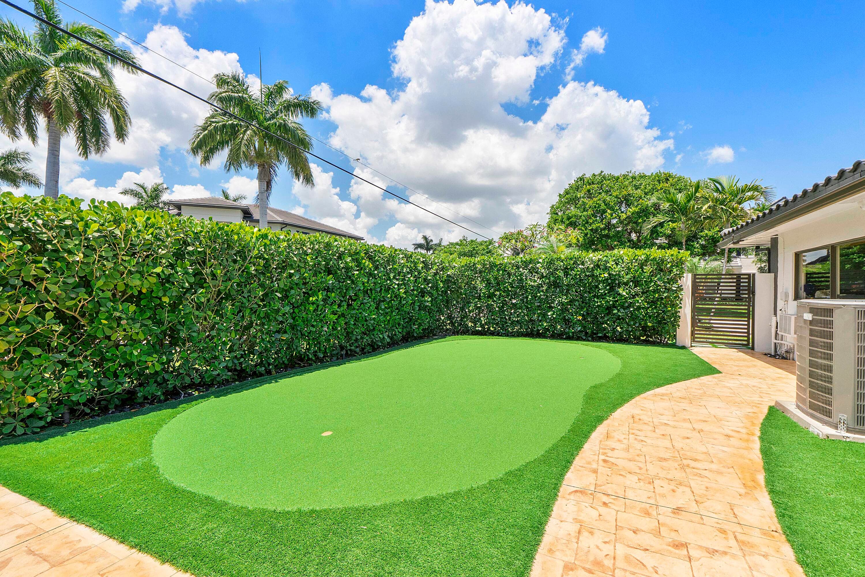2800 NE 21st Court, Fort Lauderdale, FL 33305 — photo 27 of 29