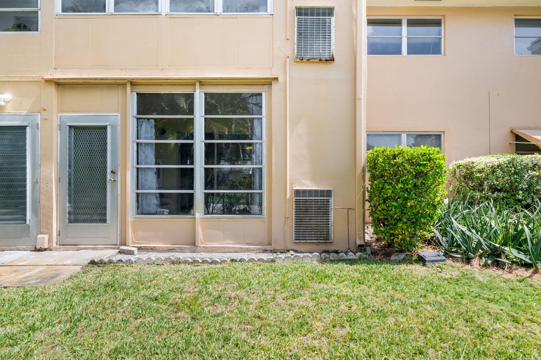 2102 NE 1st Way 103, Boynton Beach, FL 33435 — photo 21 of 27