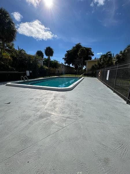 540 SE 2nd Avenue J4, Deerfield Beach, FL 33441 — photo 10 of 11