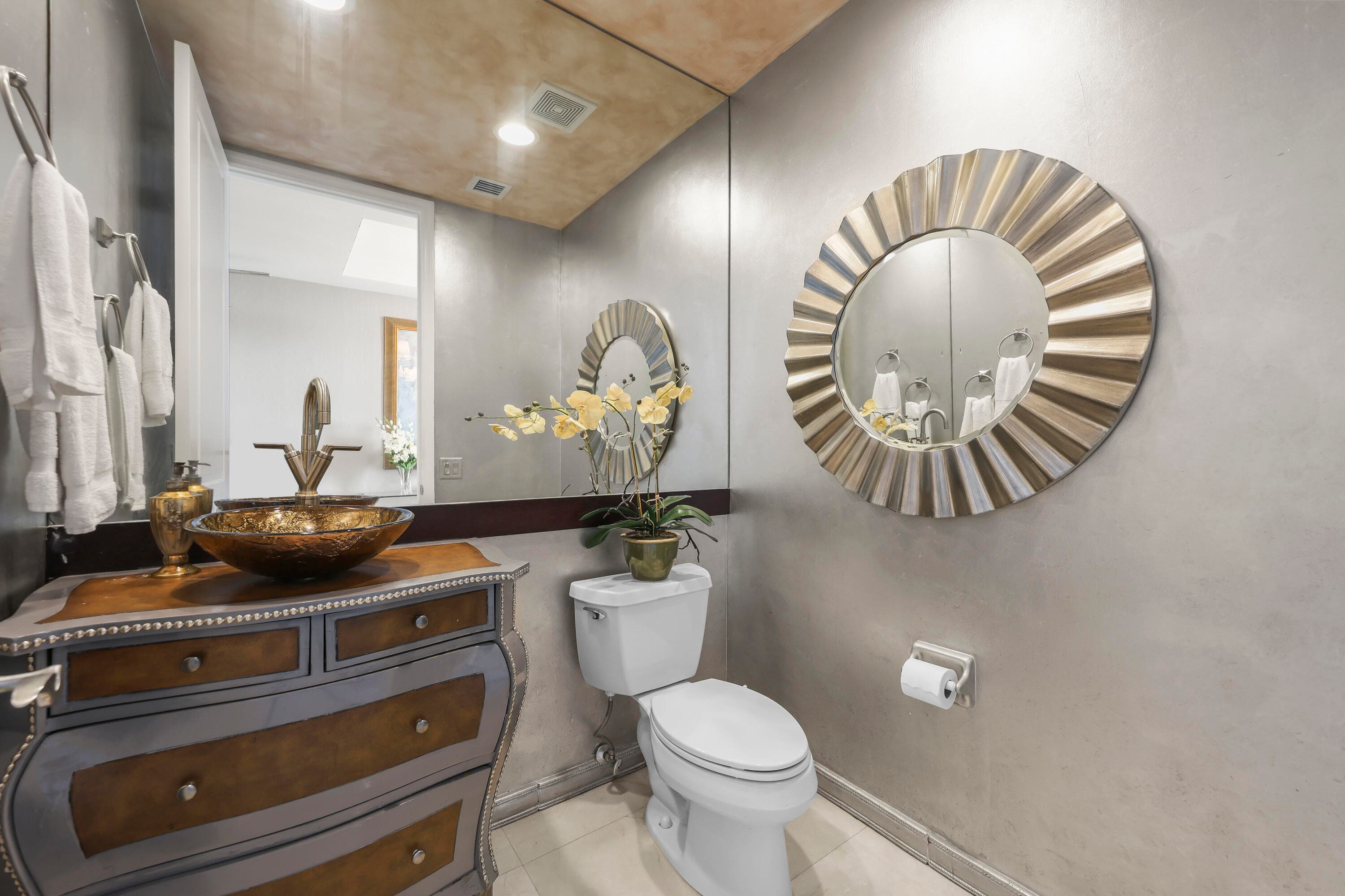 347 N New River Drive E Ph 4, Fort Lauderdale, FL 33301 — photo 14 of 65