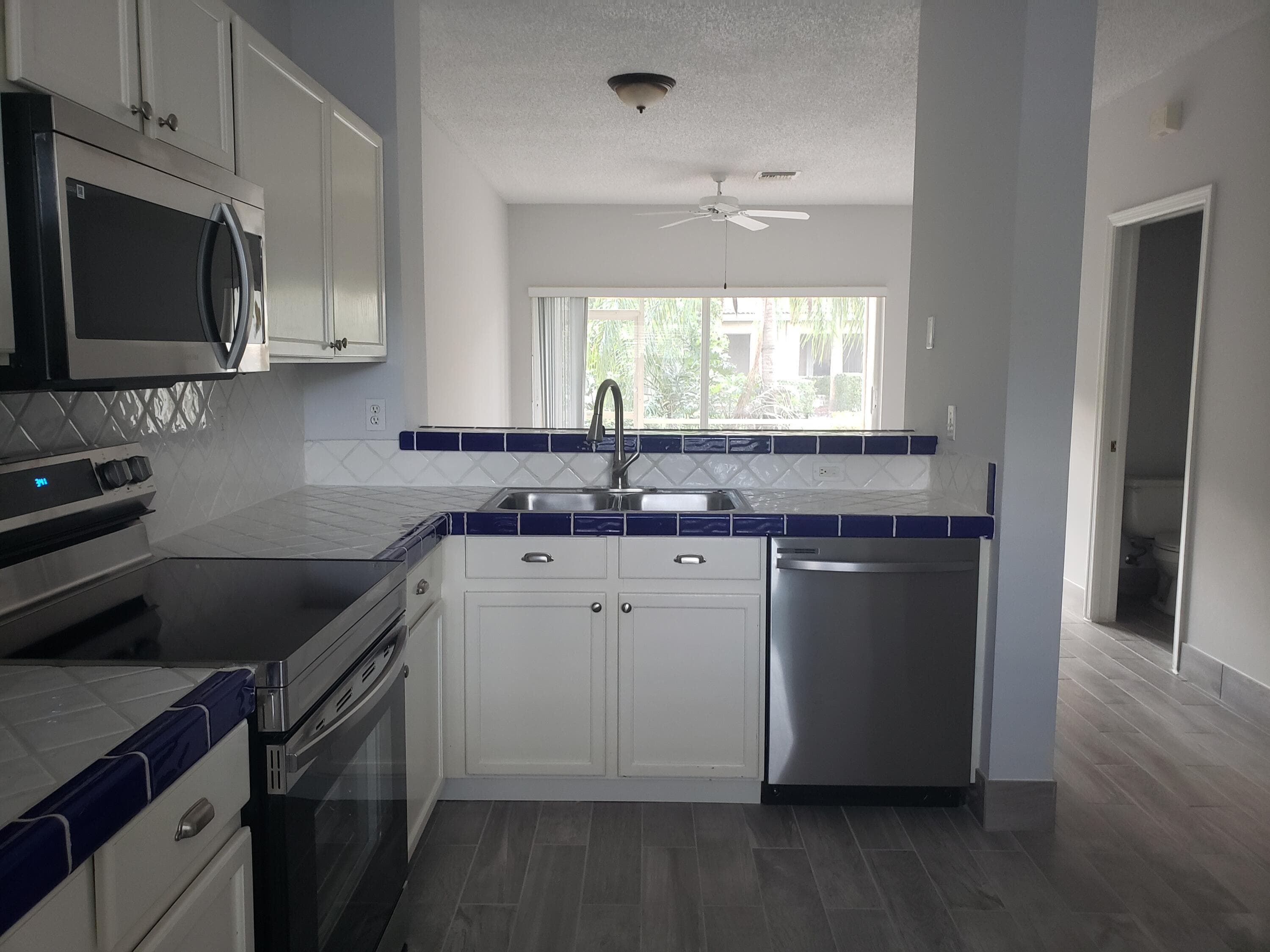 6945 Stoney Creek Circle 6945, Lake Worth, FL 33467 — photo 8 of 20