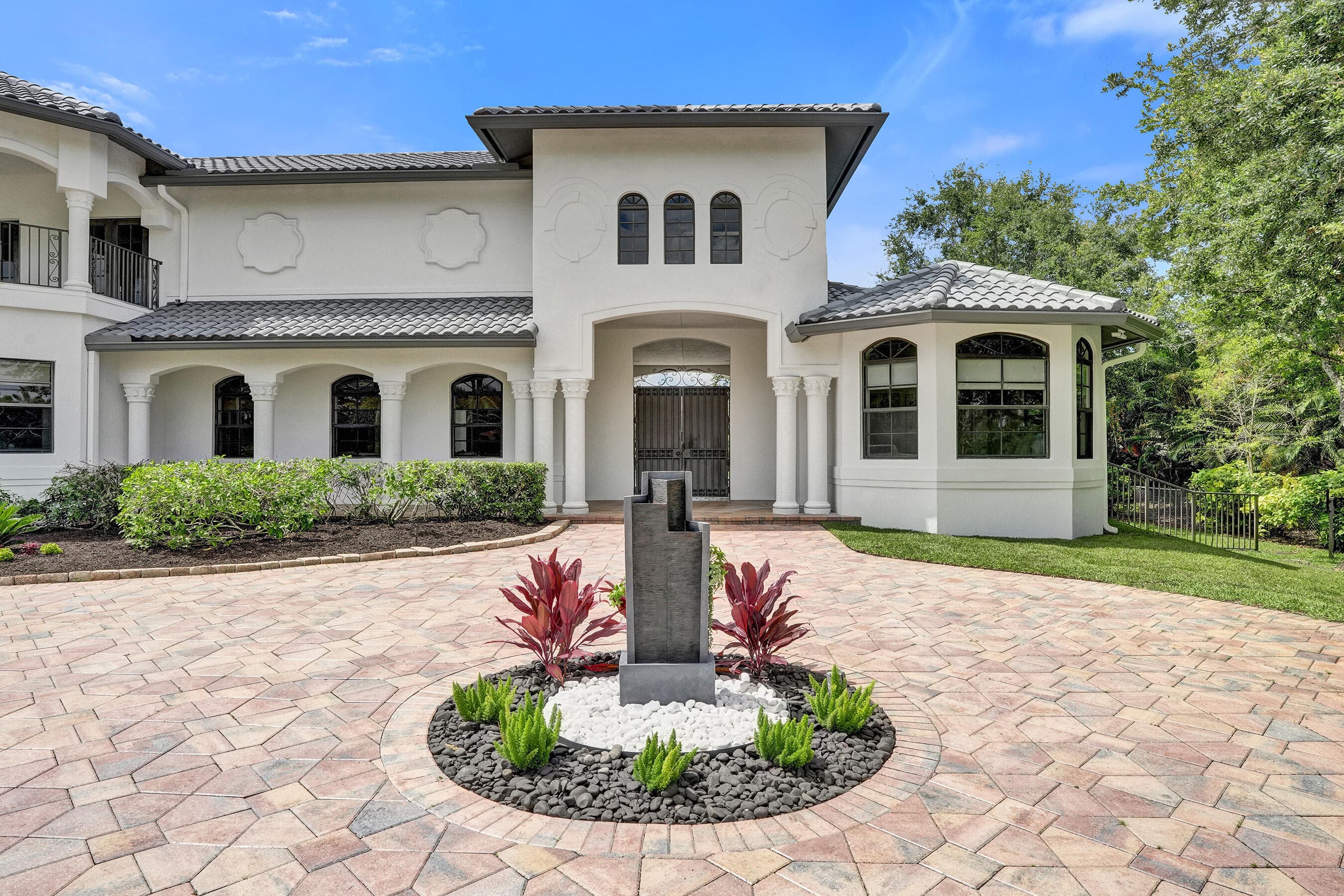 11600 NW 8th Street, Plantation, FL 33325 — photo 5 of 82