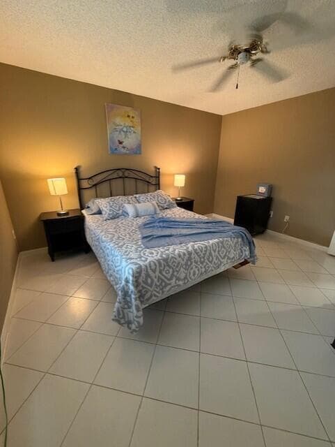 21820 Cypress Circle 25e, Boca Raton, FL 33433 — photo 1 of 11