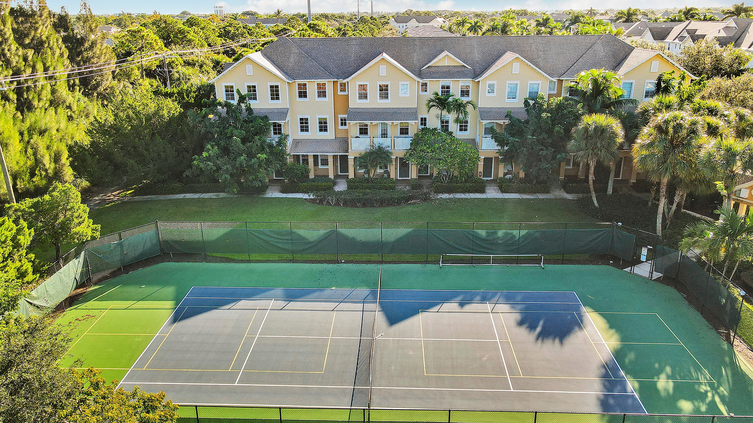 185 Indian Creek Parkway 101, Jupiter, FL 33458 — photo 29 of 35