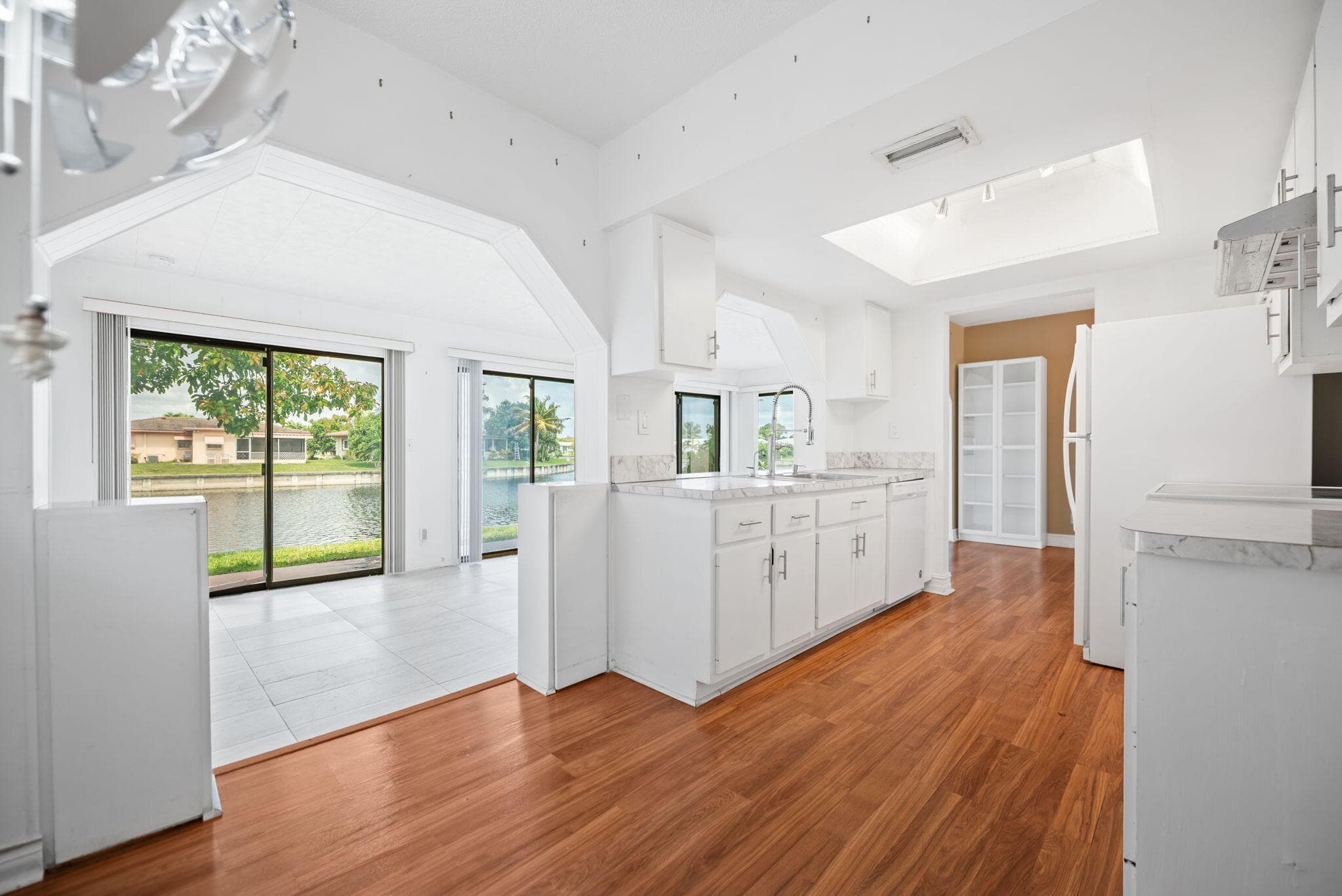 5807 NW 85th Avenue, Tamarac, FL 33321 — photo 11 of 26