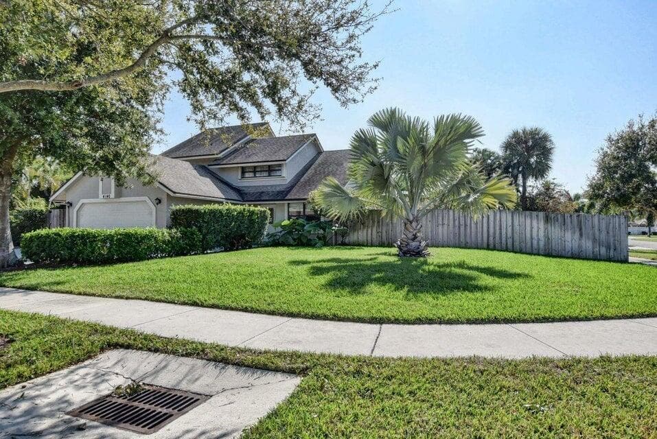 4140 Woods End Road, Boca Raton, FL 33487 — photo 1 of 14