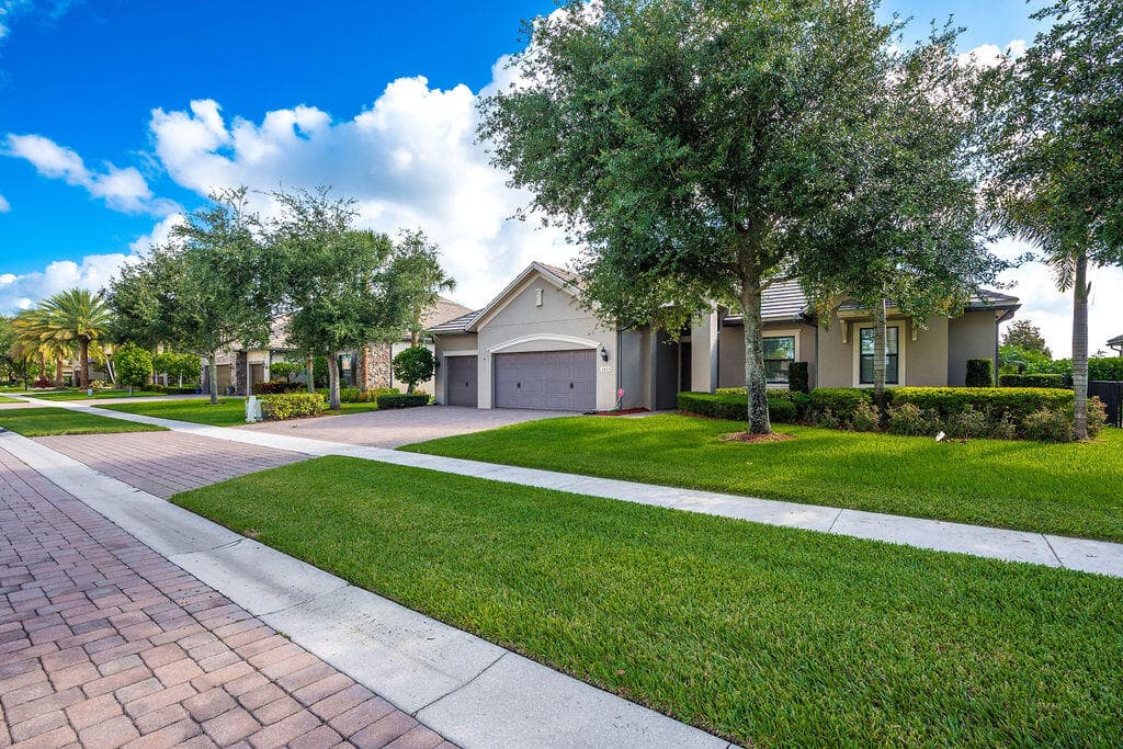 3425 Siena Circle, Wellington, FL 33414 — photo 39 of 42