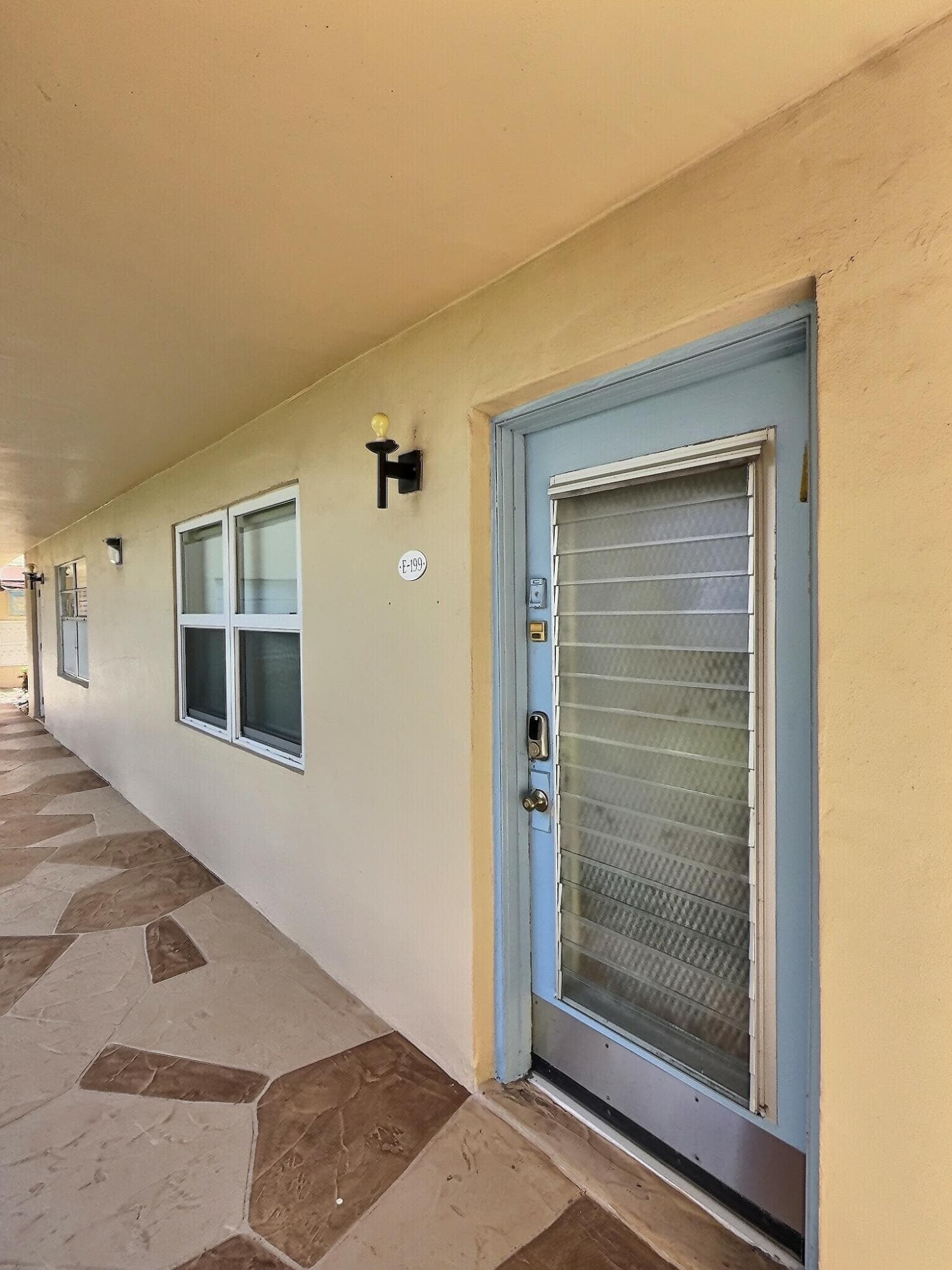 199 Burgundy E, Delray Beach, FL 33484 — photo 2 of 25