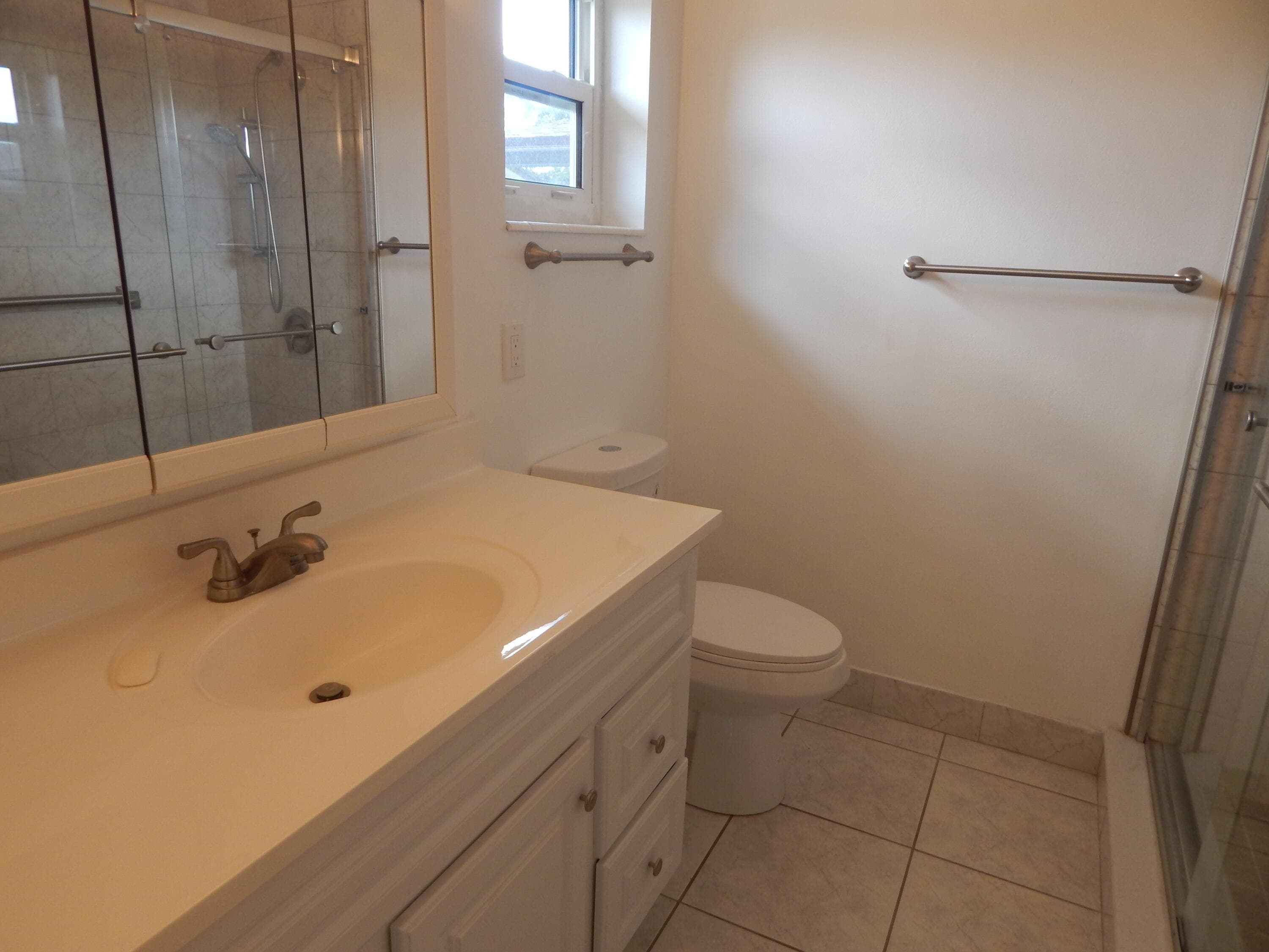 2930 E Ashley Dr Drive E B, West Palm Beach, FL 33415 — photo 7 of 17