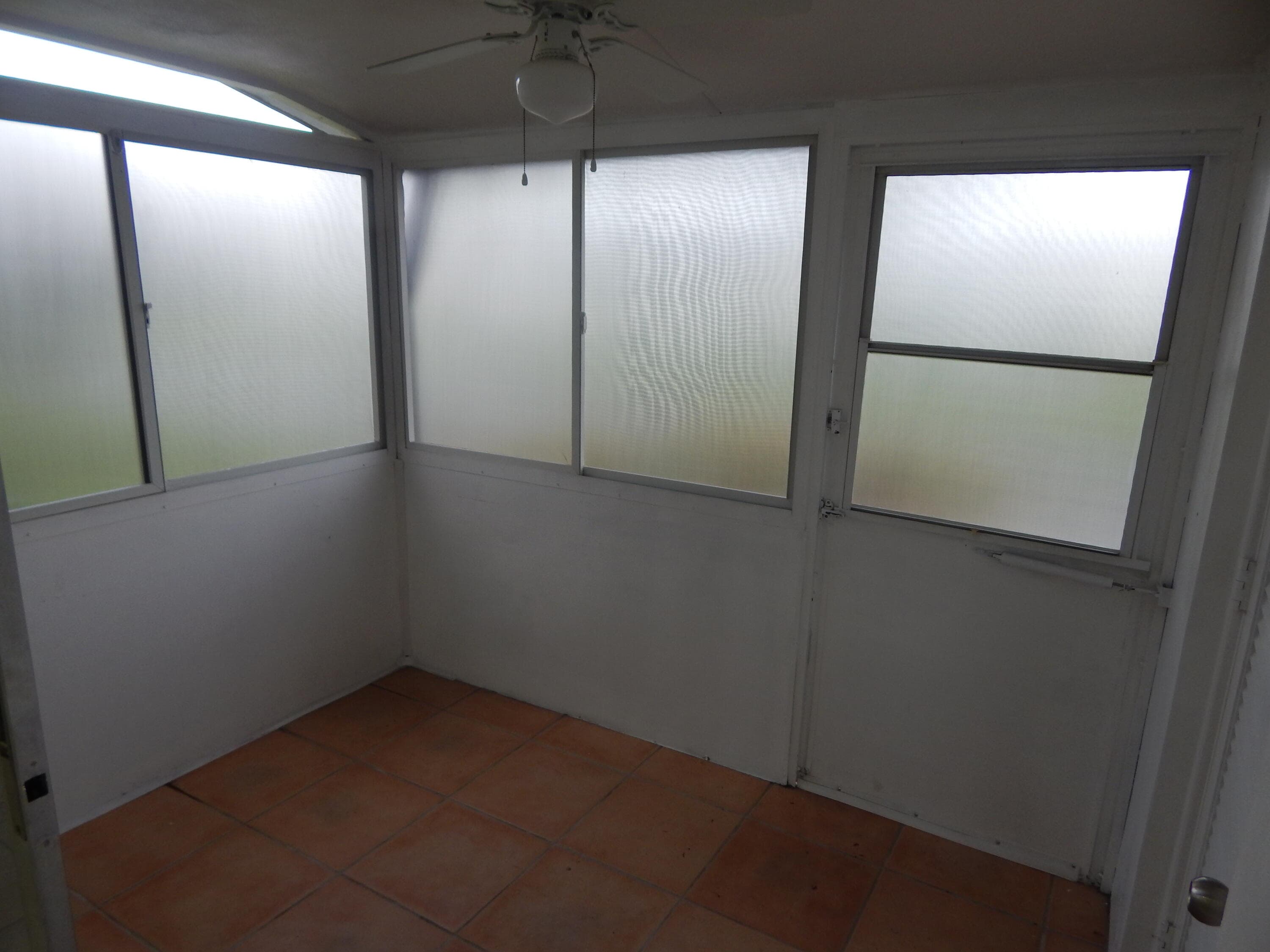 2930 E Ashley Dr Drive E B, West Palm Beach, FL 33415 — photo 11 of 17