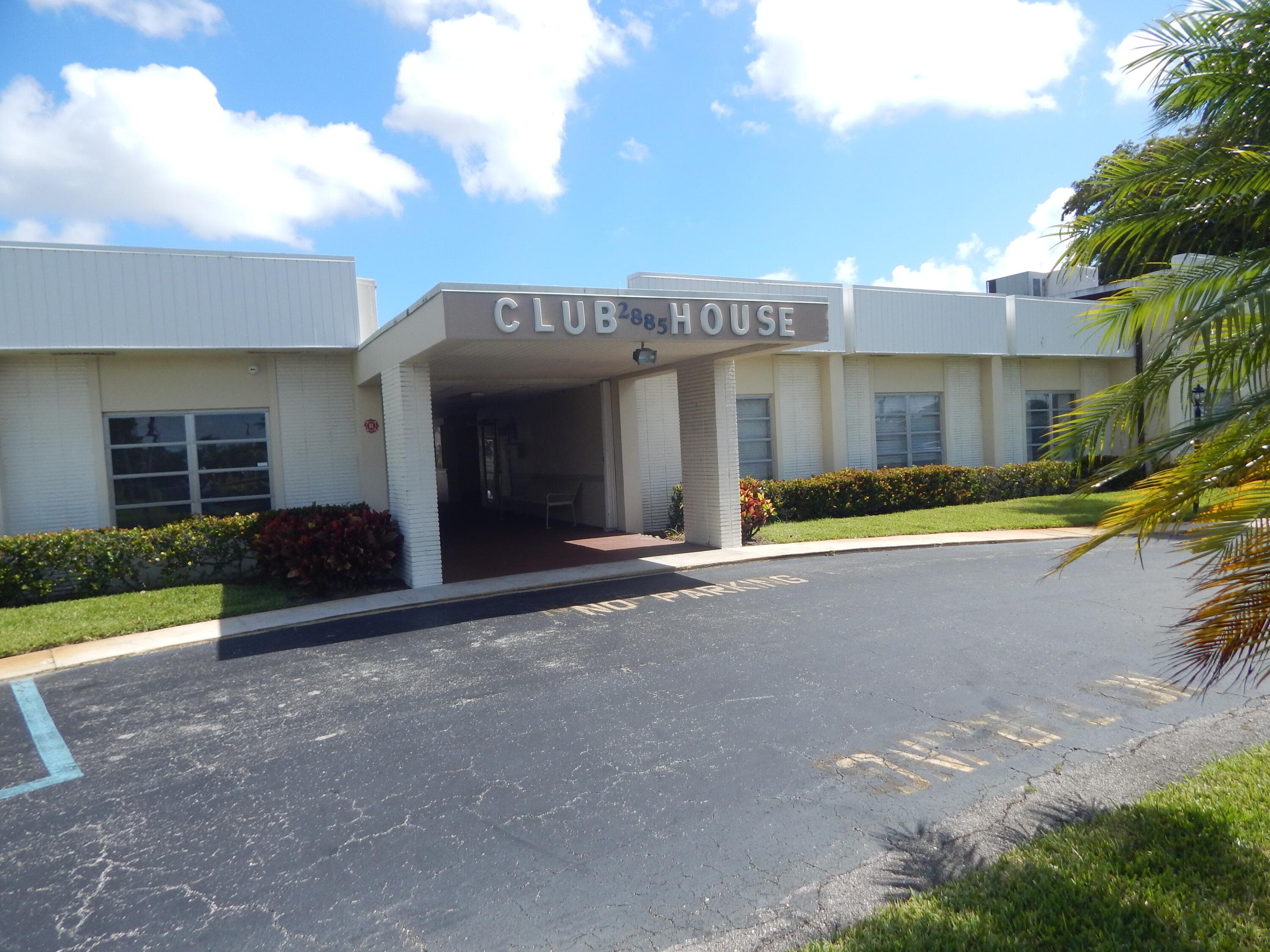 2930 E Ashley Dr Drive E B, West Palm Beach, FL 33415 — photo 13 of 17