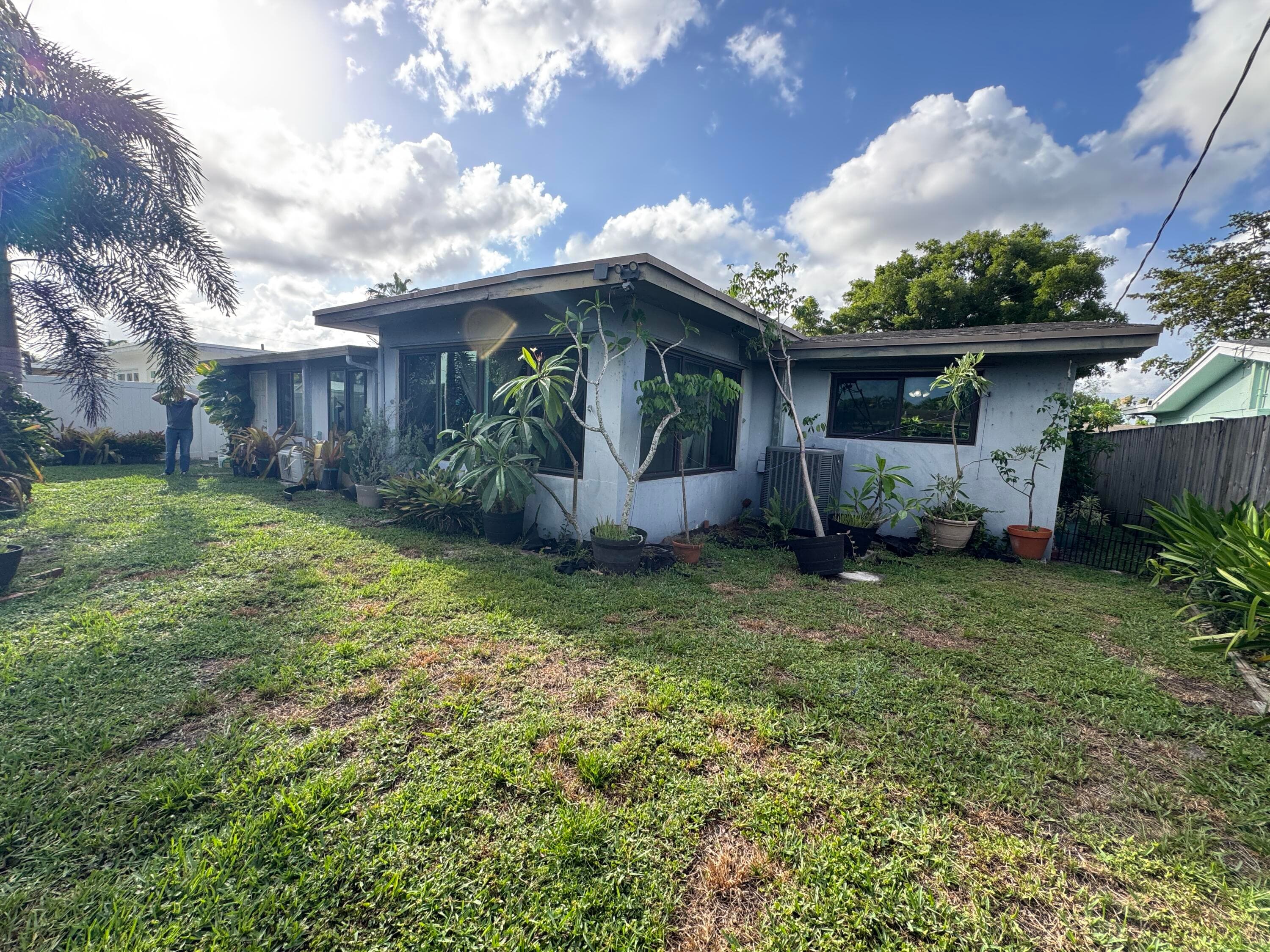 8780 NW 11th Street, Pembroke Pines, FL 33024 — photo 40 of 50
