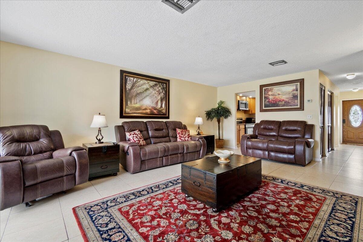 12710 Peconic Court, Wellington, FL 33414 — photo 3 of 32