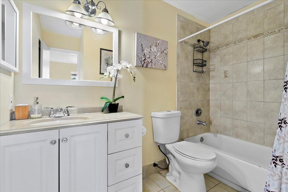 12710 Peconic Court, Wellington, FL 33414 — photo 19 of 32