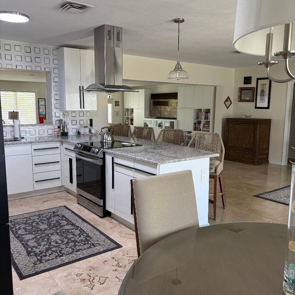 1431 S Ocean Boulevard 11, Lauderdale-By-The-Sea, FL 33062 — photo 9 of 21