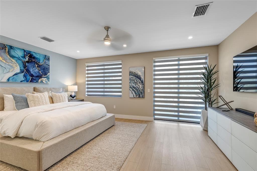 811 SW 10th Terrace, Fort Lauderdale, FL 33315 — photo 23 of 41