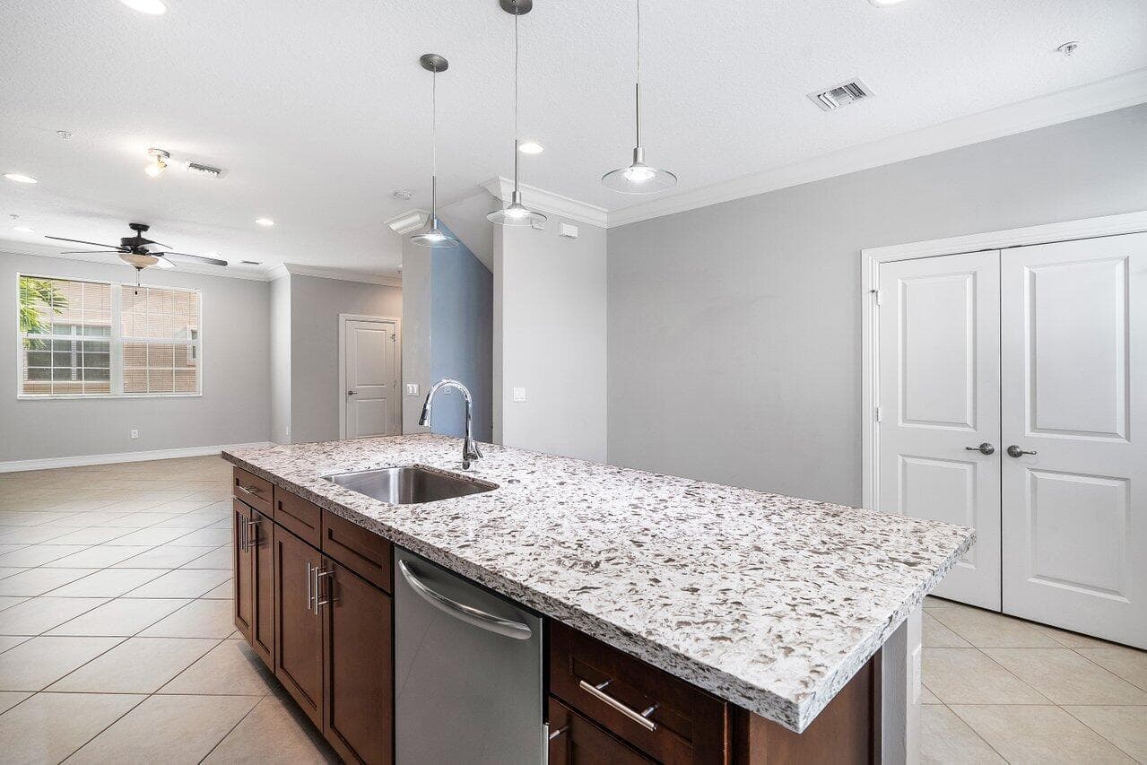 224 S Federal Highway 4, Lake Worth Beach, FL 33460 — photo 8 of 29