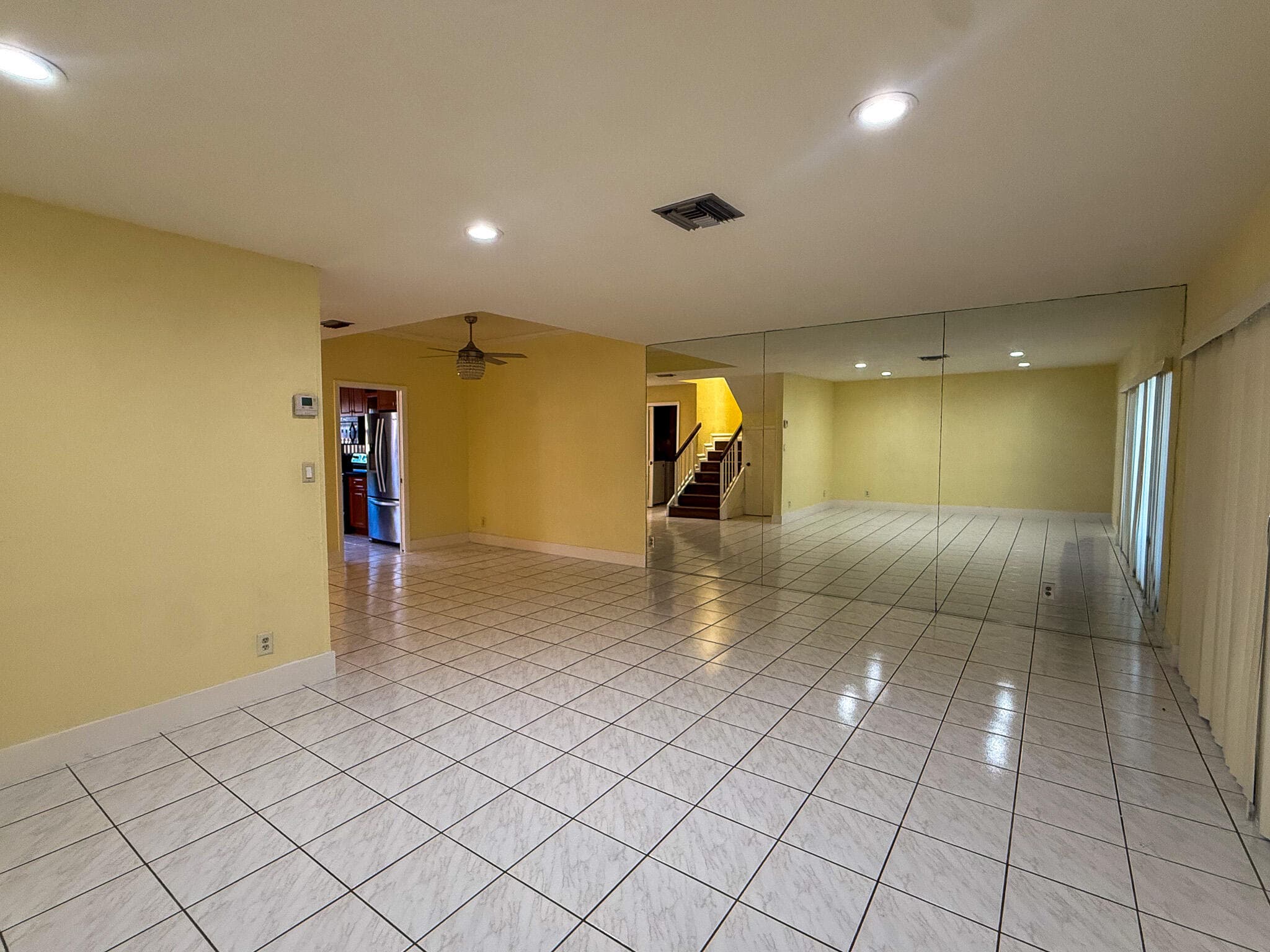 4567 NW 90th Avenue, Sunrise, FL 33351 — photo 8 of 27