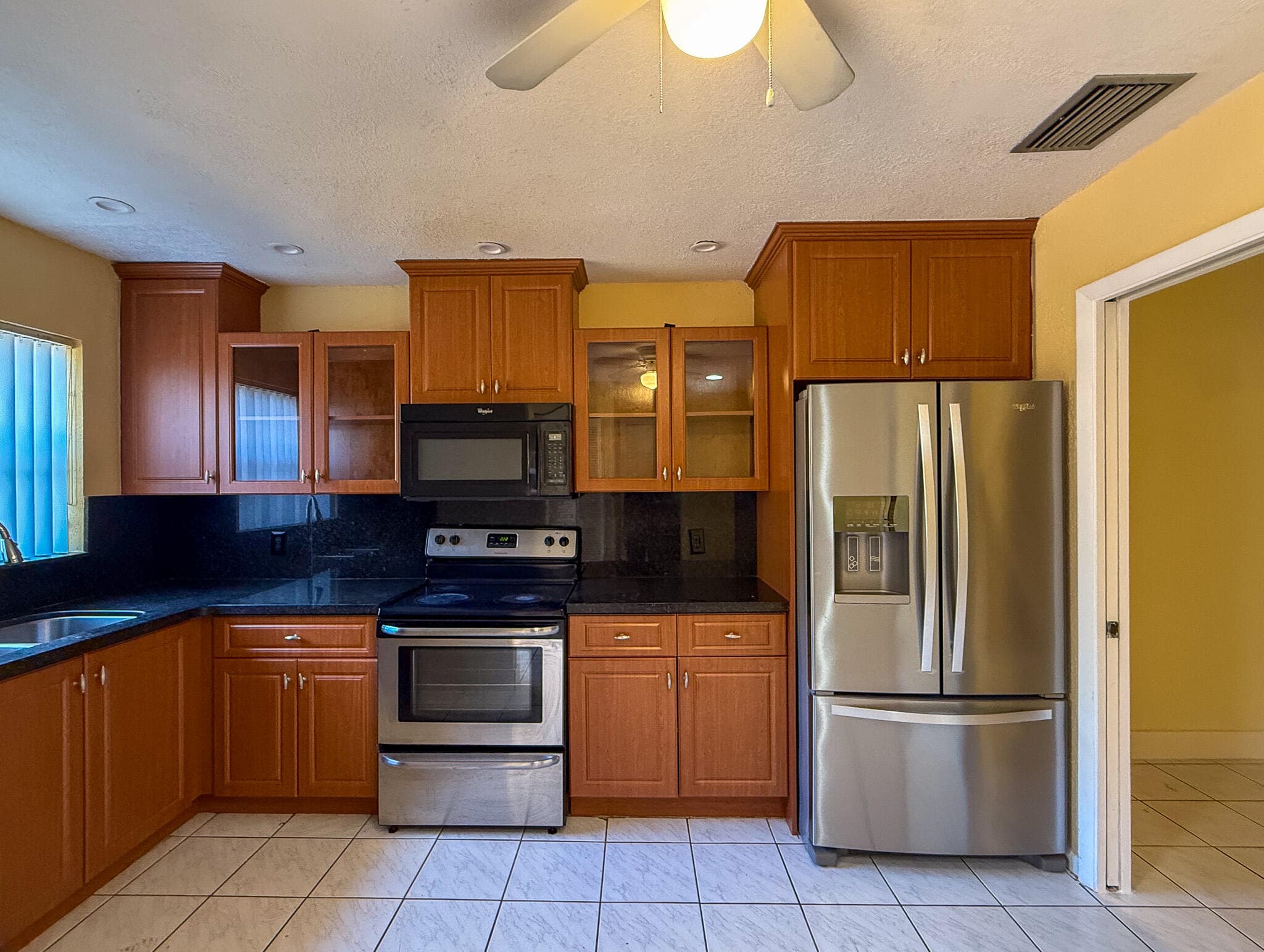 4567 NW 90th Avenue, Sunrise, FL 33351 — photo 3 of 27