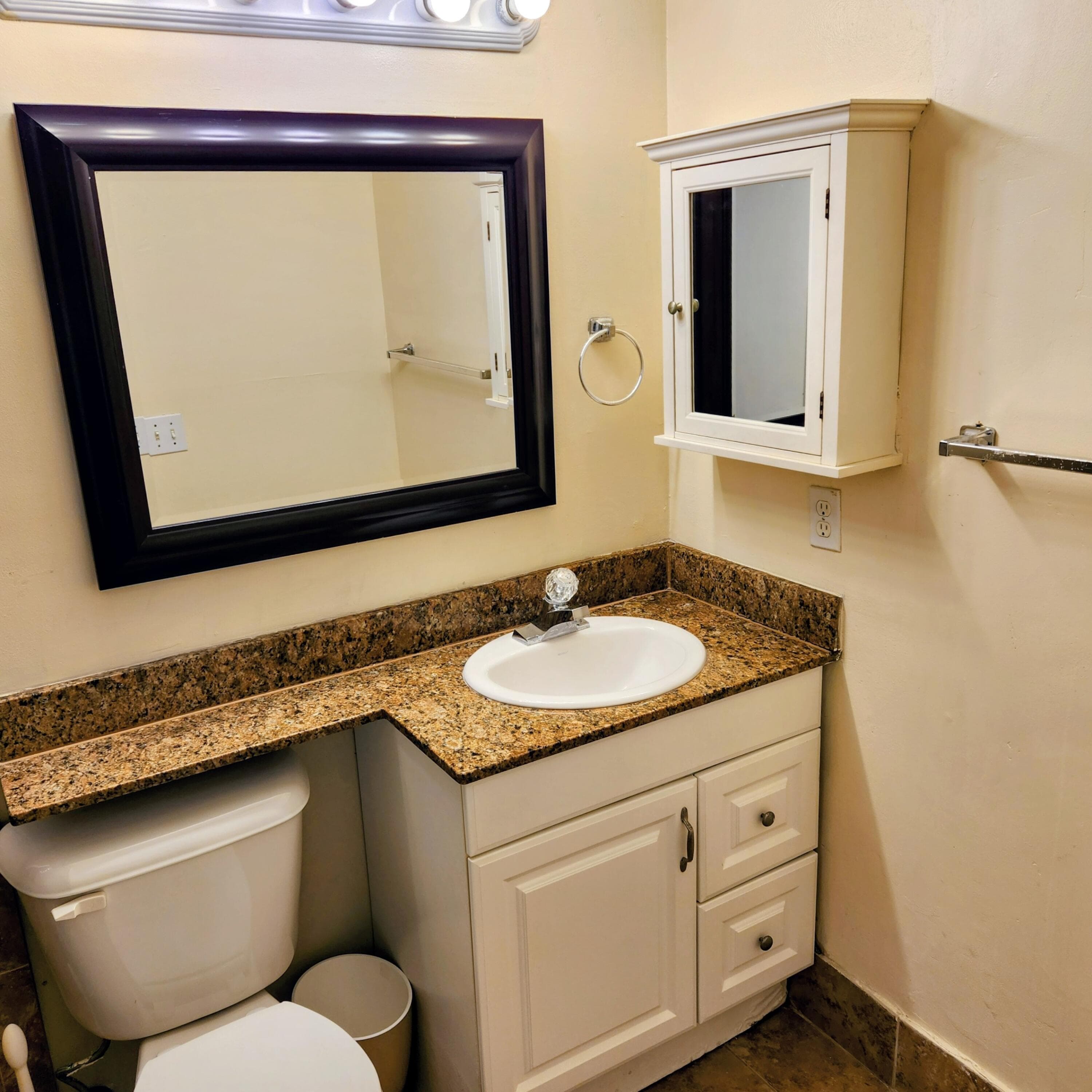 219 Coventry J, West Palm Beach, FL 33417 — photo 13 of 39