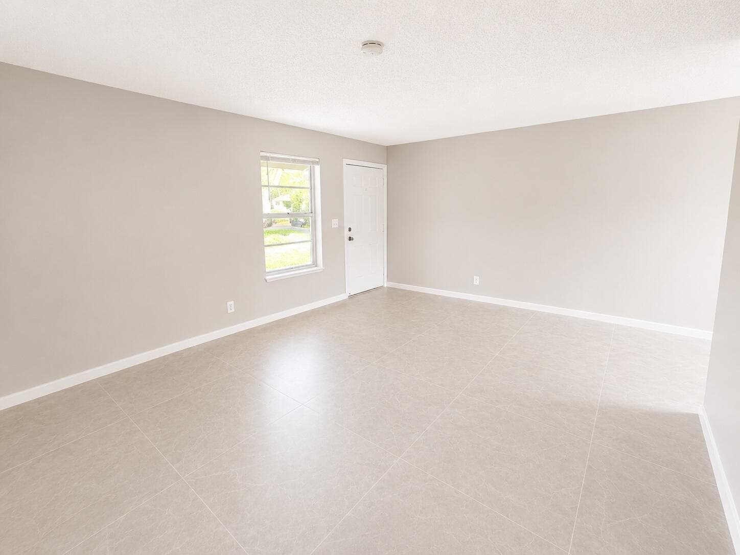 1794 Juno Road 2, North Palm Beach, FL 33408 — photo 3 of 9
