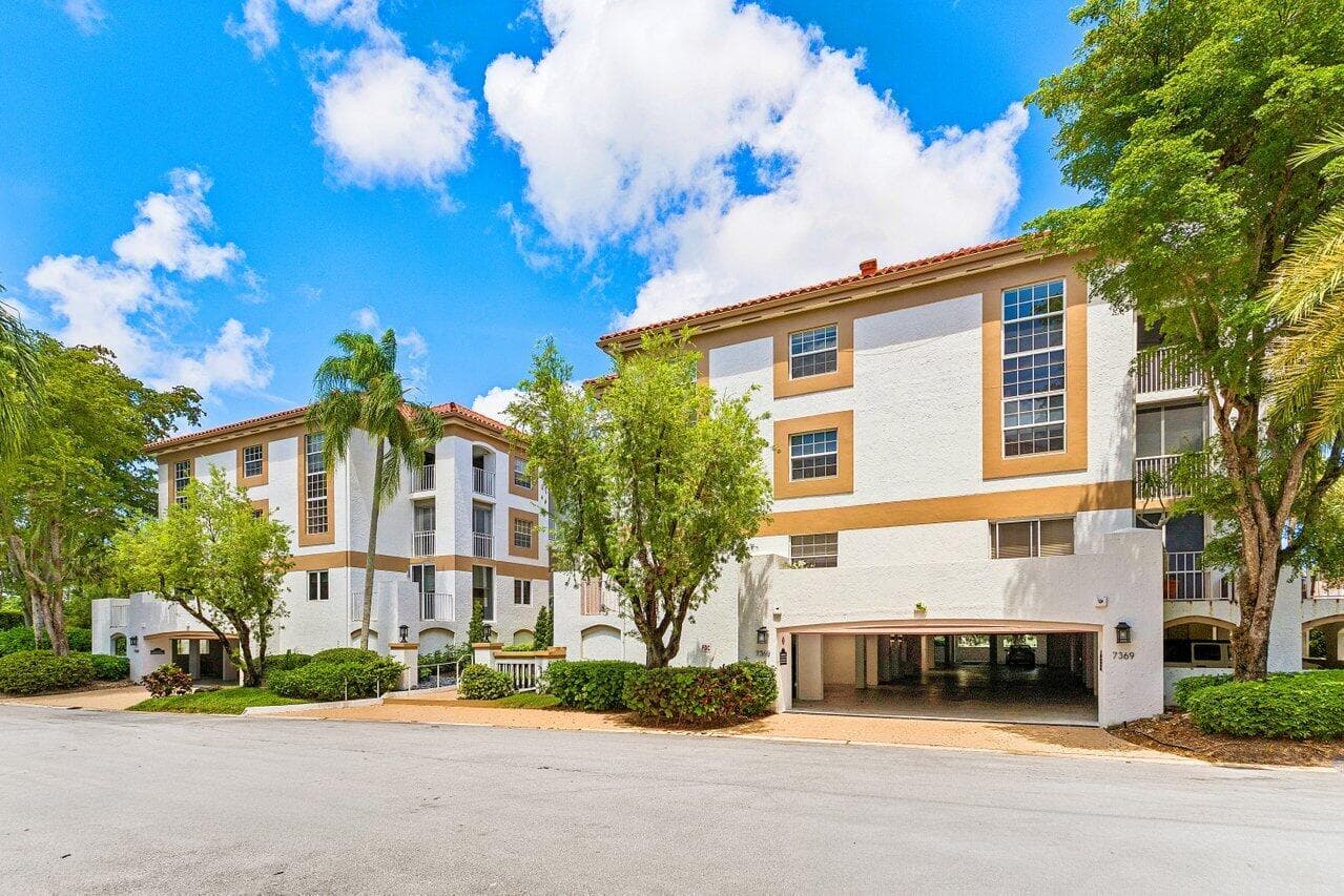 7369 Orangewood Lane 103, Boca Raton, FL 33433 — photo 28 of 81