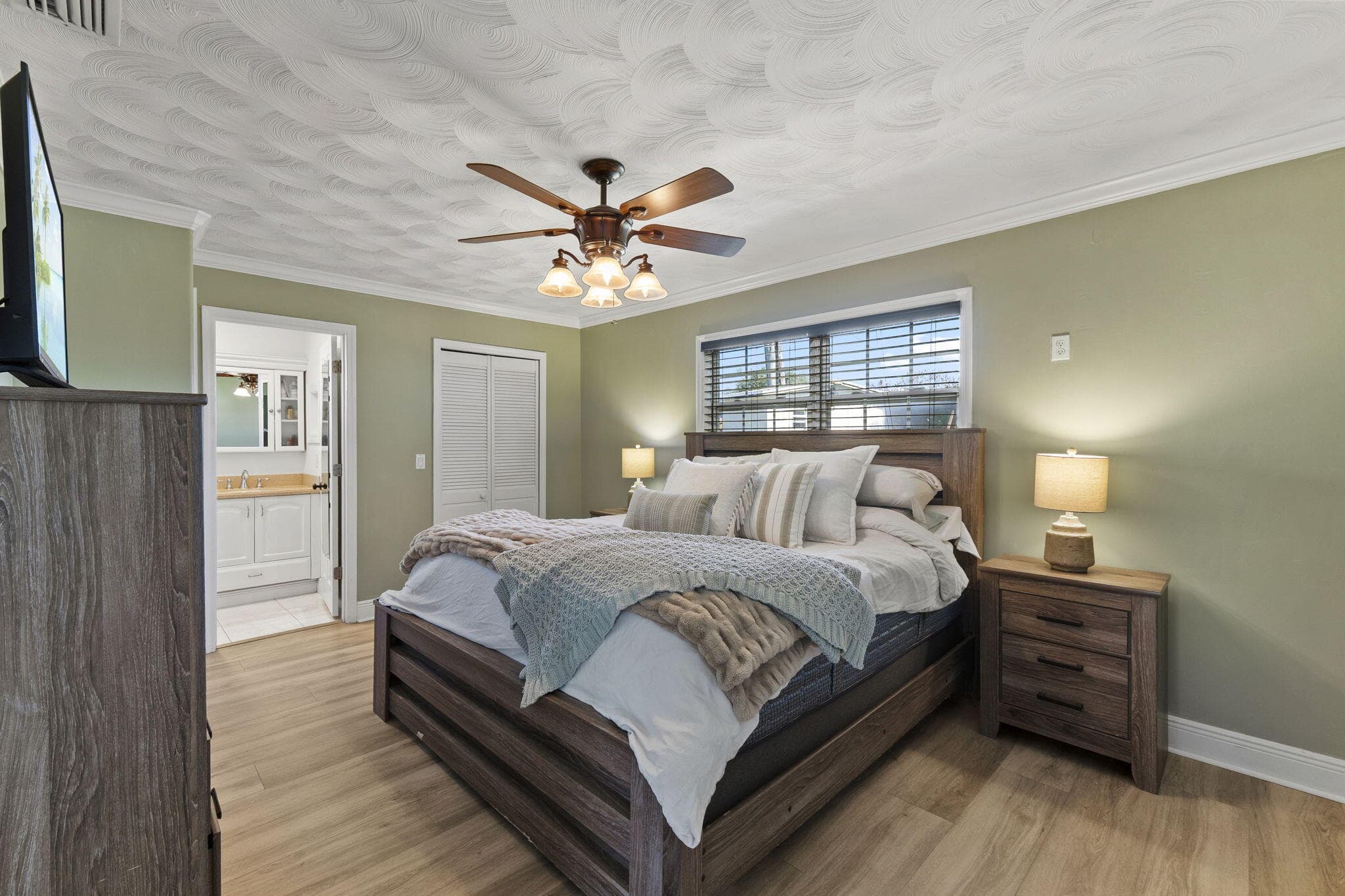 1729 NE 23rd Terrace, Jensen Beach, FL 34957 — photo 5 of 54