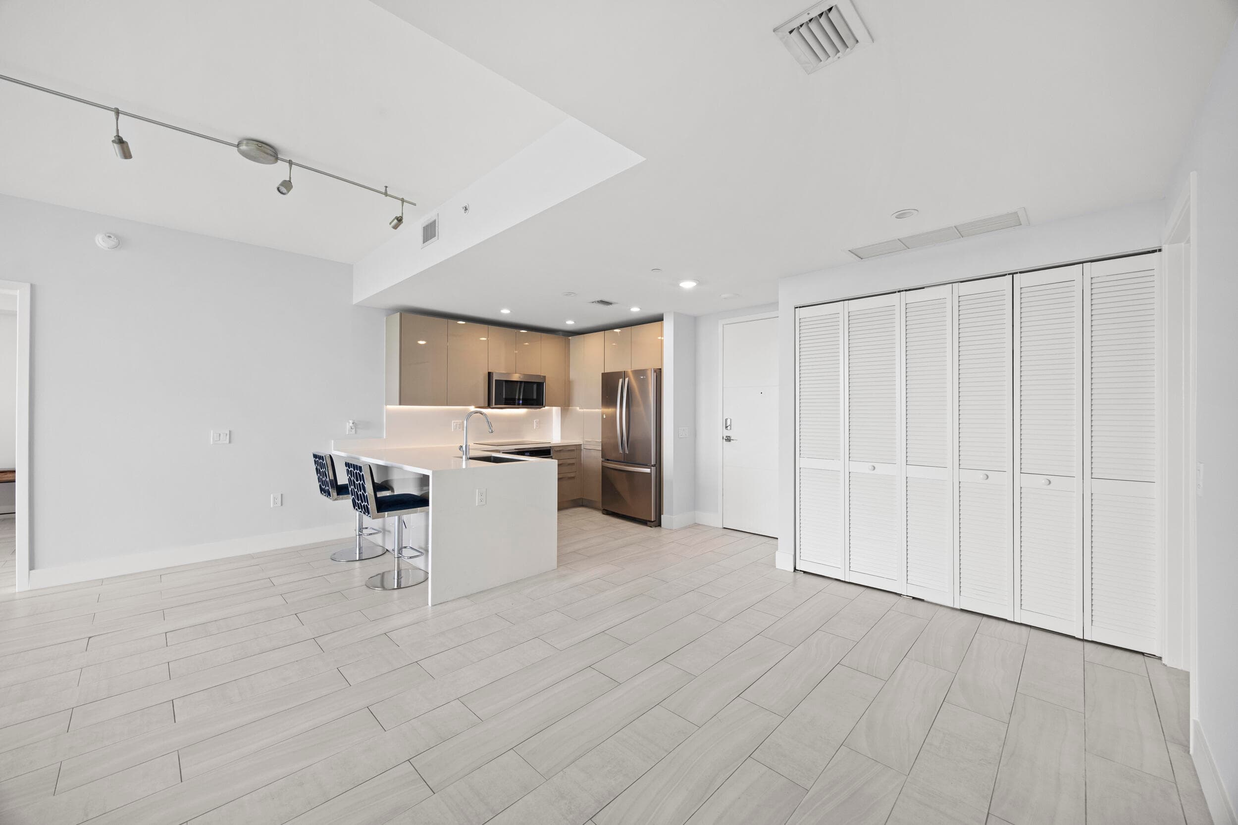 2000 Metropica Way 802, Sunrise, FL 33323 — photo 6 of 56