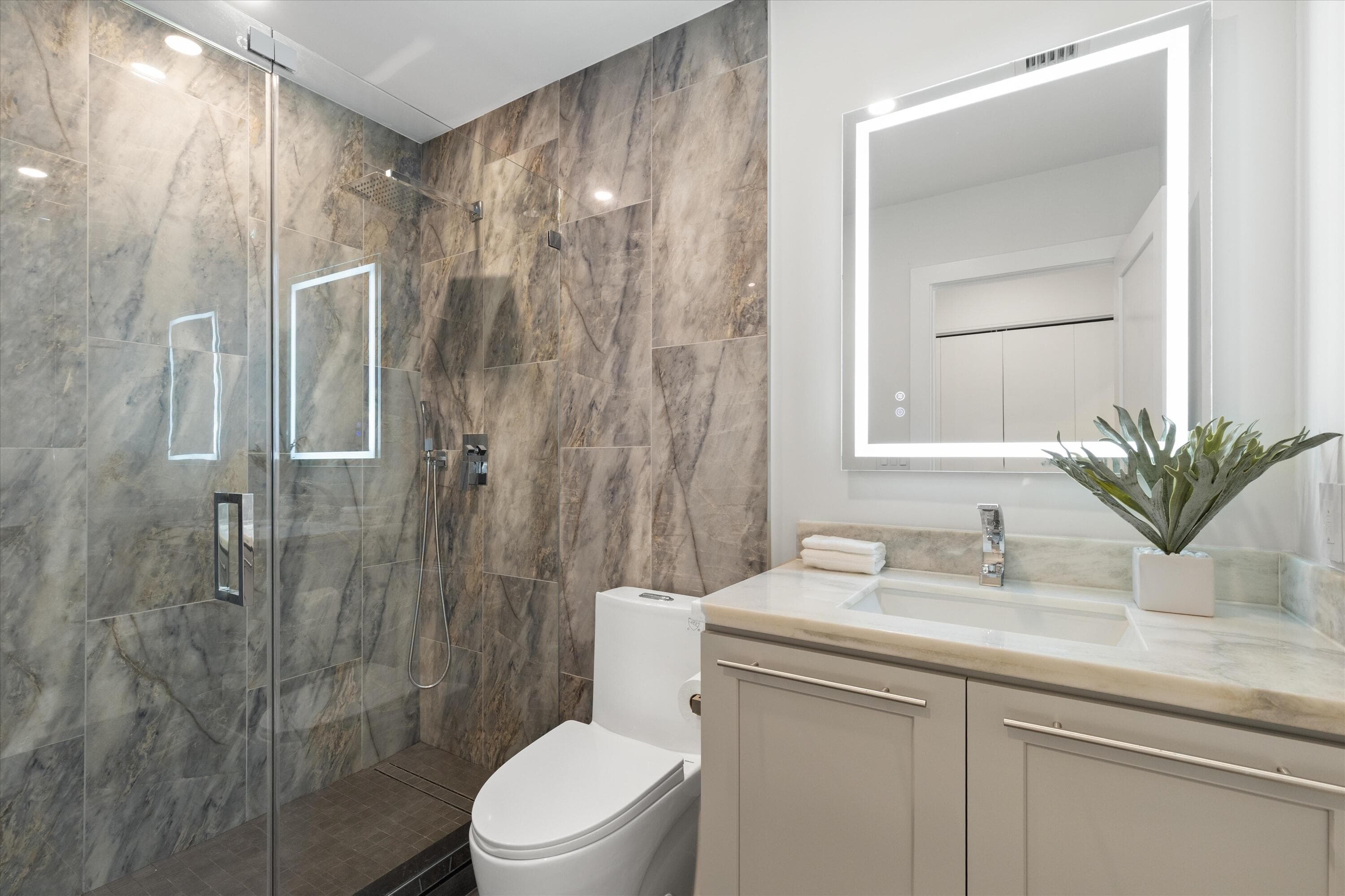 451 NE 119th Street, Biscayne Park, FL 33161 — photo 14 of 26