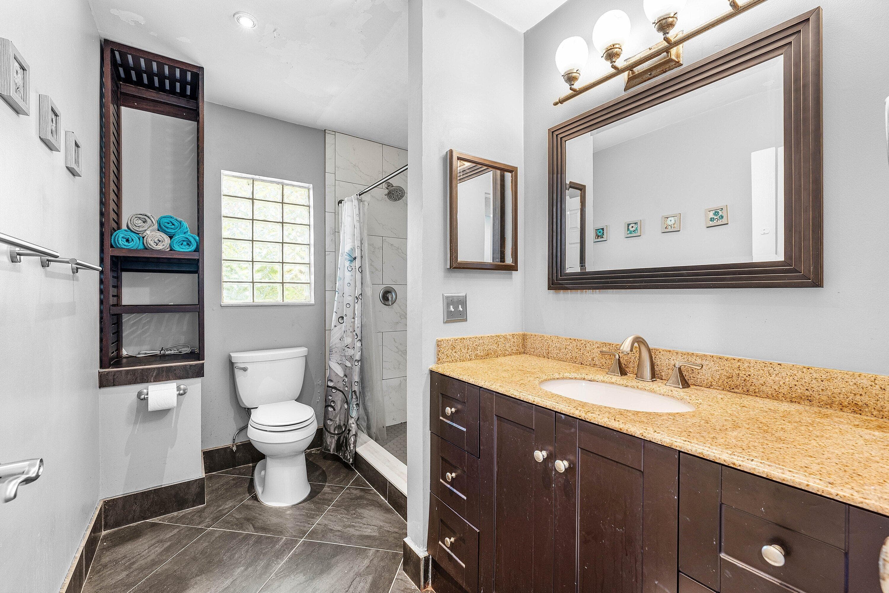 2810 Sand Pines Court, Lake Worth, FL 33462 — photo 14 of 37