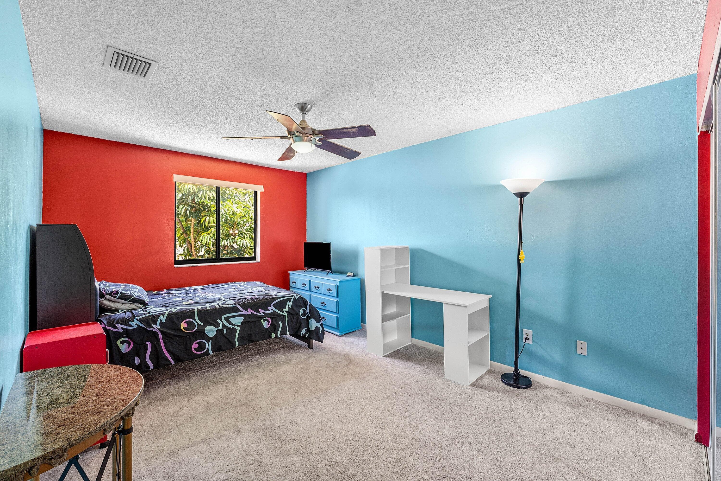 2810 Sand Pines Court, Lake Worth, FL 33462 — photo 18 of 37