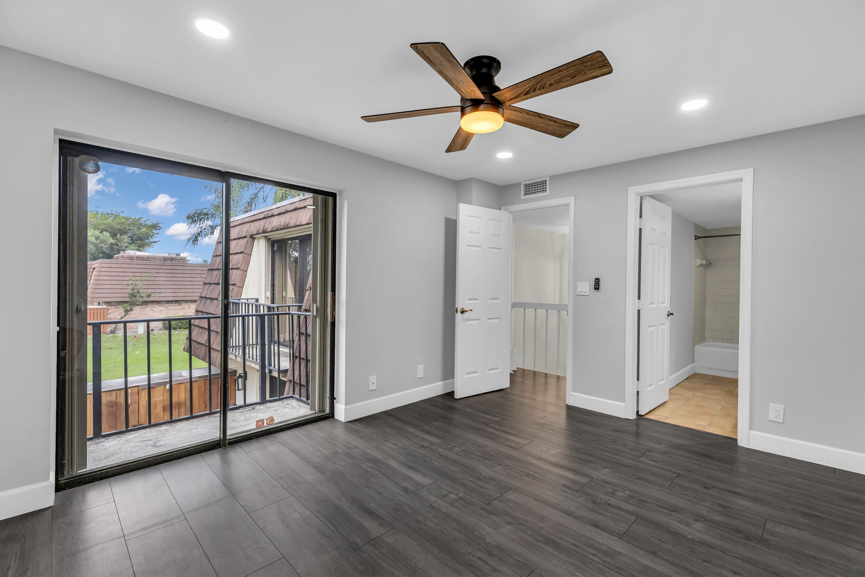3885 Louis Drive 1203, Lake Worth, FL 33461 — photo 16 of 29