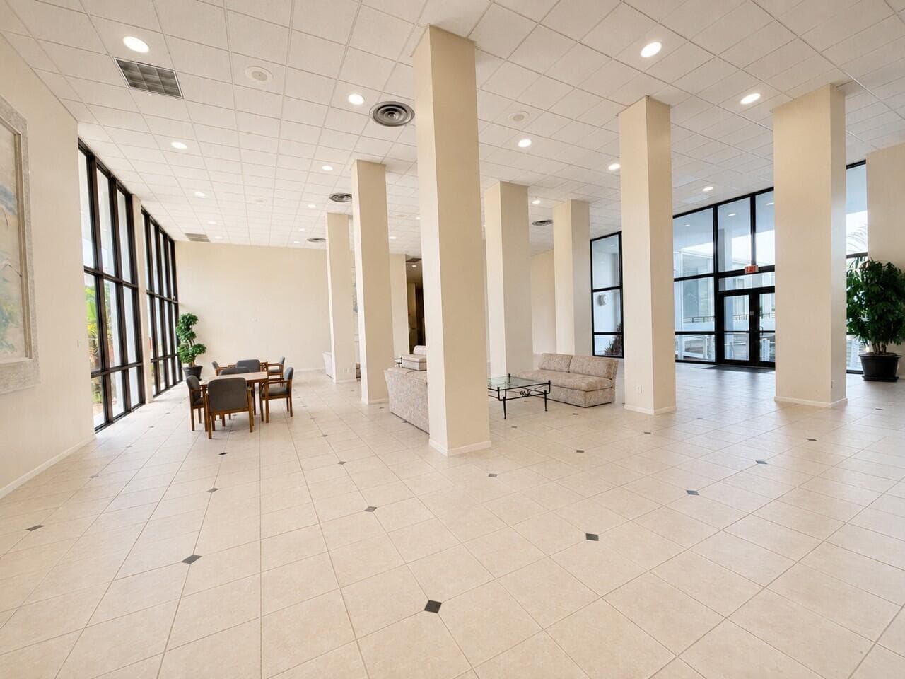 3589 S Ocean Boulevard 404, South Palm Beach, FL 33480 — photo 39 of 50