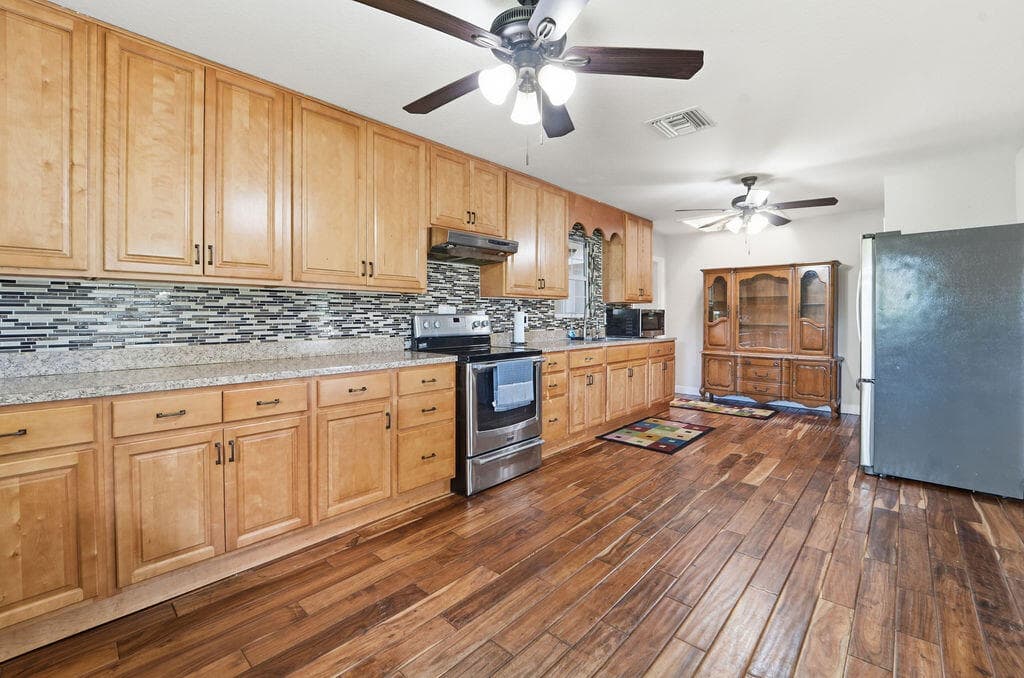 6929 N 120th Ave Avenue N, The Acreage, FL 33412 — photo 9 of 38