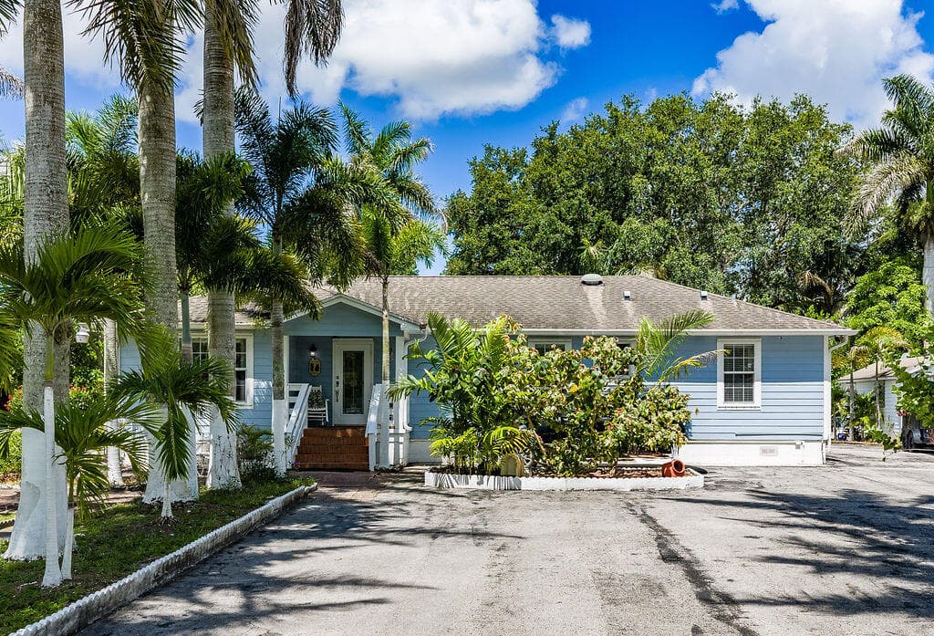 6929 N 120th Ave Avenue N, The Acreage, FL 33412 — photo 1 of 38
