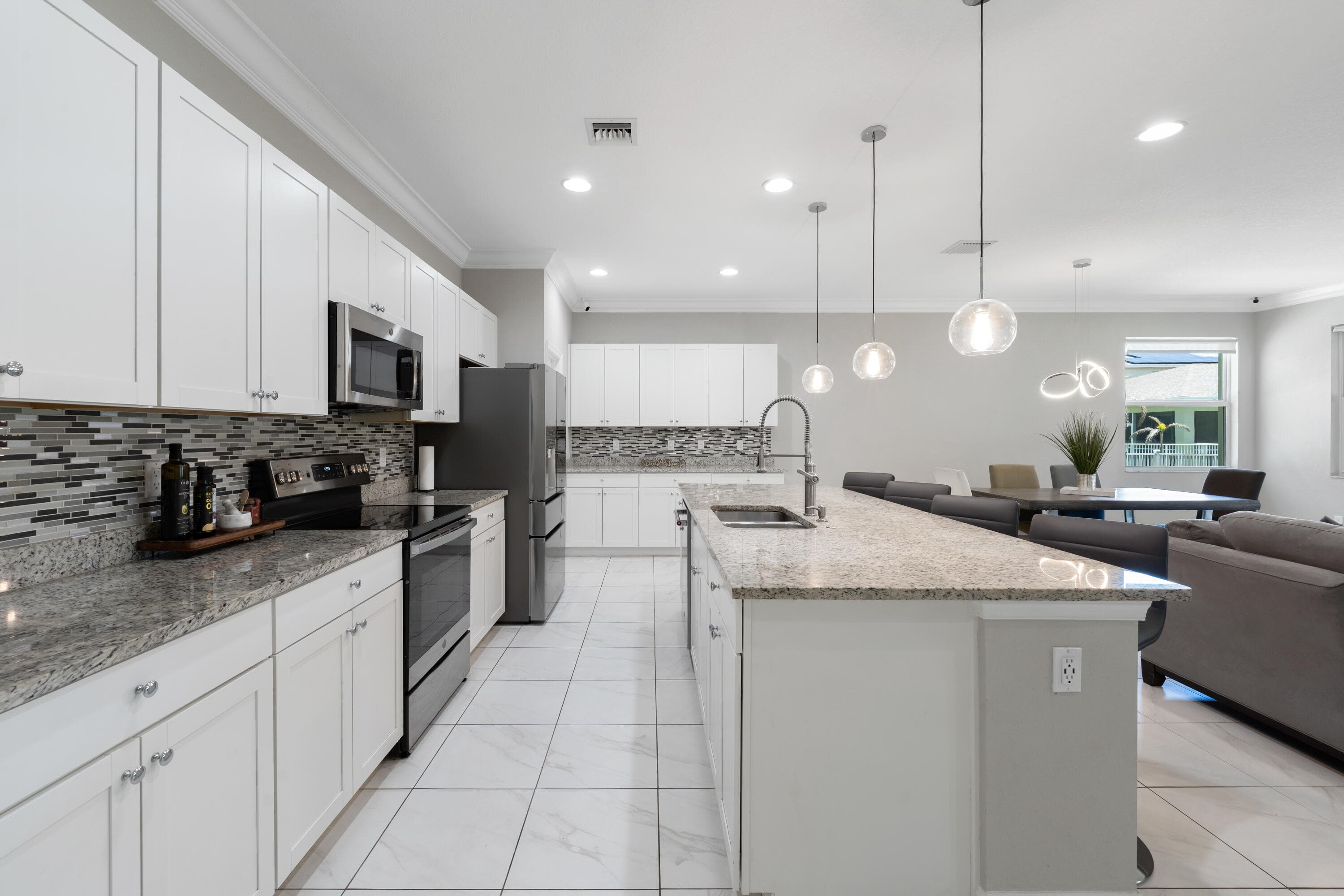 1600 NW Vivanco Street, Port St. Lucie, FL 34986 — photo 11 of 64