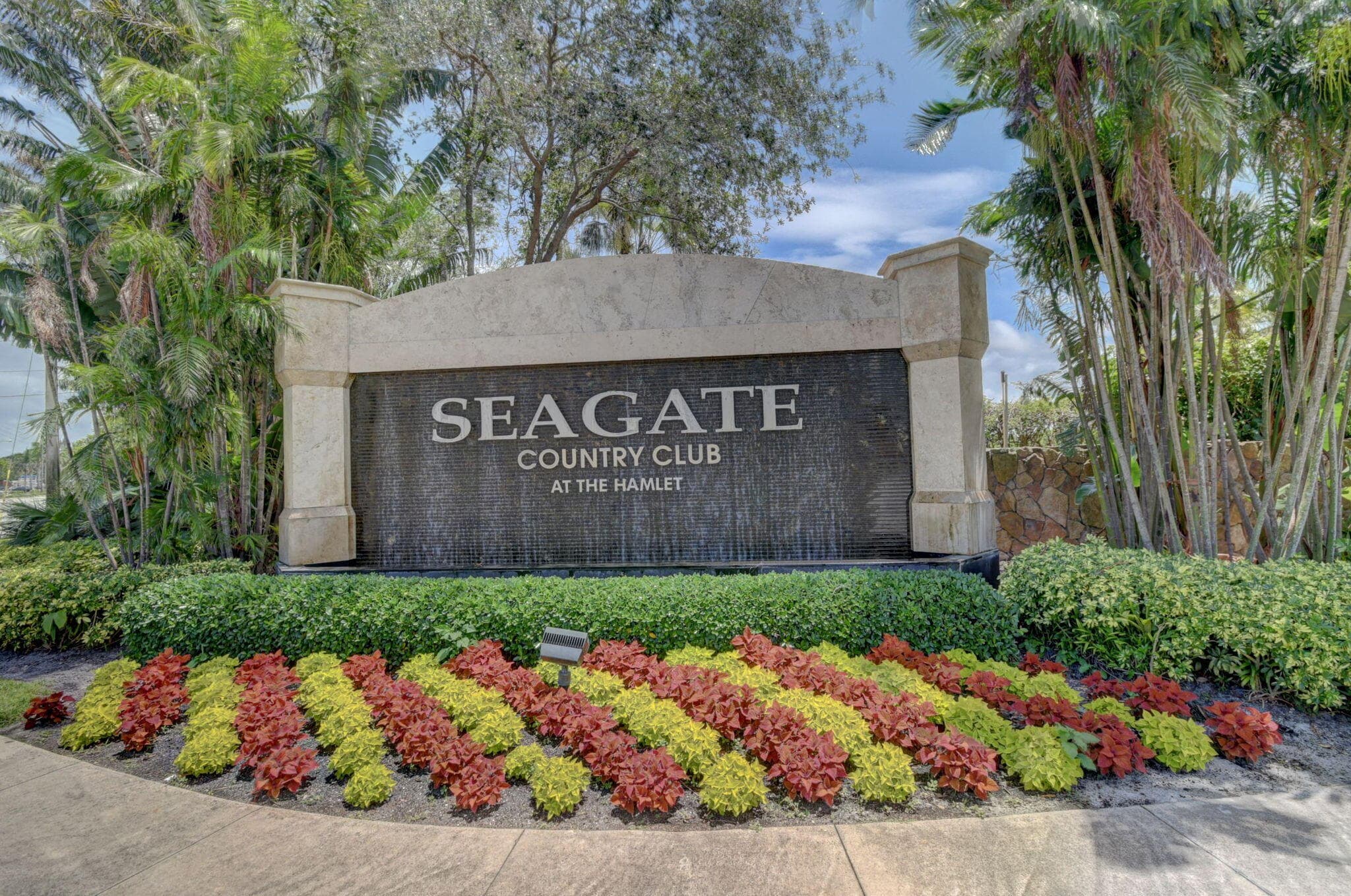 551 Greensward Lane 204-d, Delray Beach, FL 33445 — photo 32 of 33