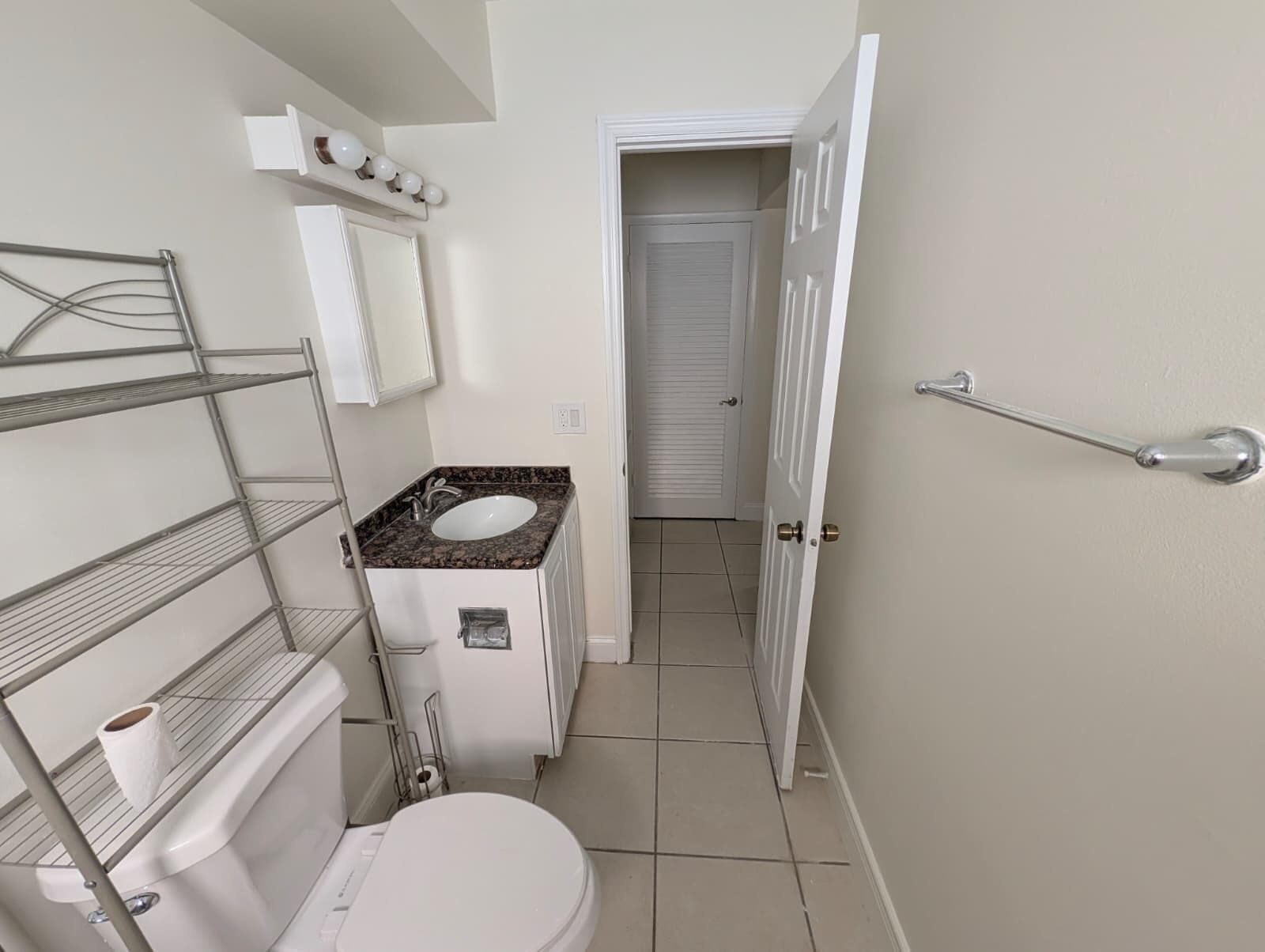 817 Lighthouse Drive Apt A, North Palm Beach, FL 33410 — photo 16 of 24