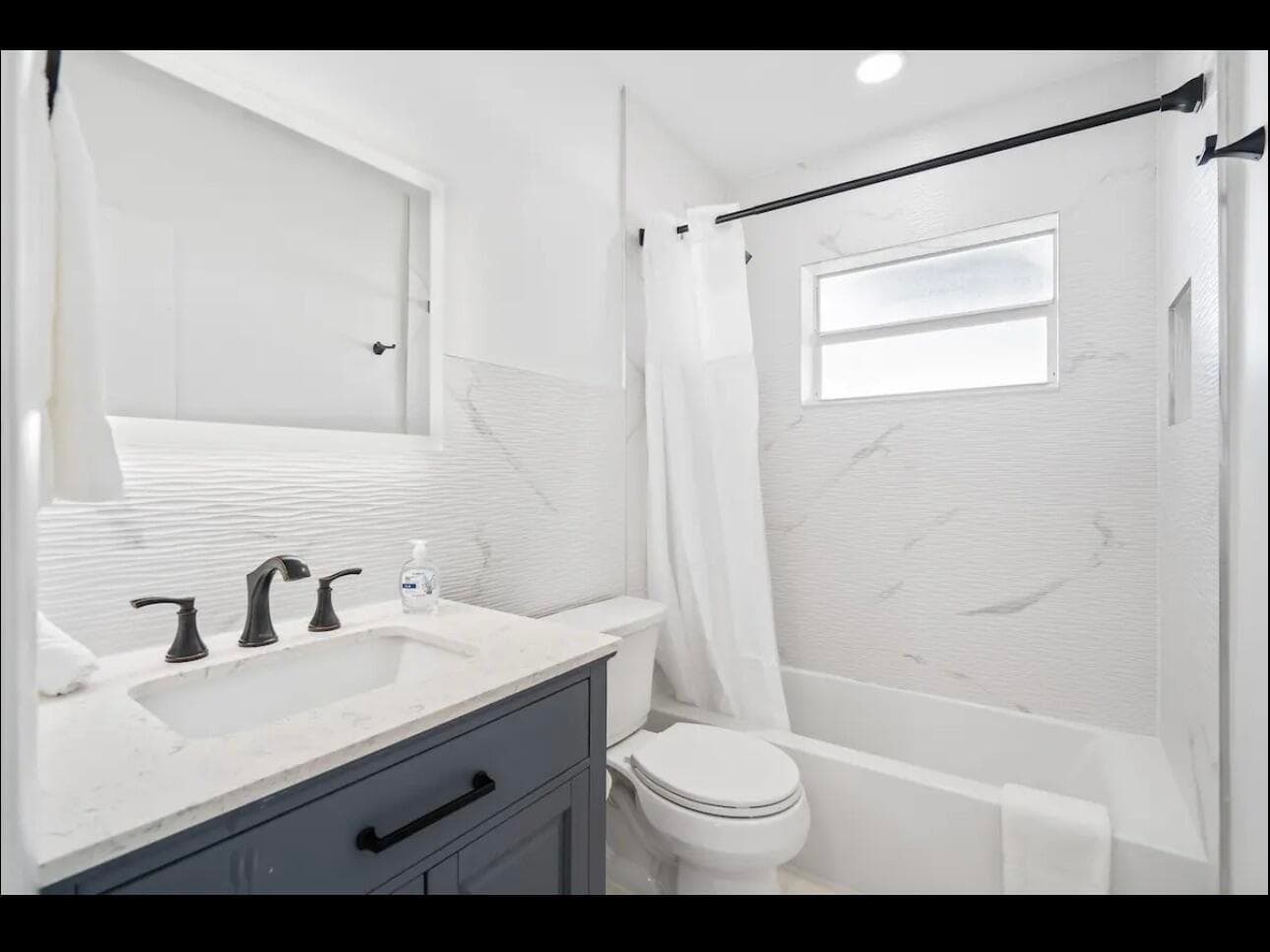 5040 NE 22nd Avenue, Lighthouse Point, FL 33064 — photo 14 of 32
