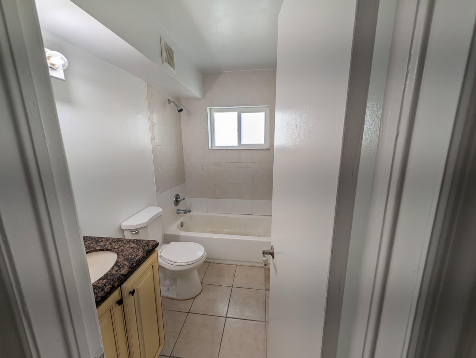 817 Lighthouse Drive Apt B, North Palm Beach, FL 33408 — photo 10 of 17