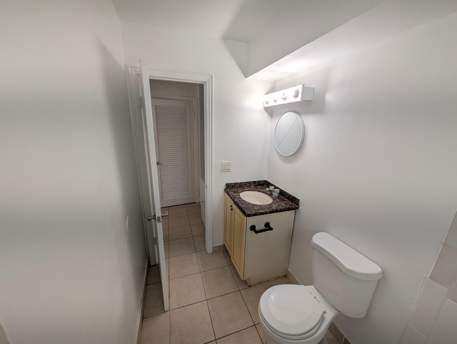 817 Lighthouse Drive Apt B, North Palm Beach, FL 33408 — photo 11 of 17