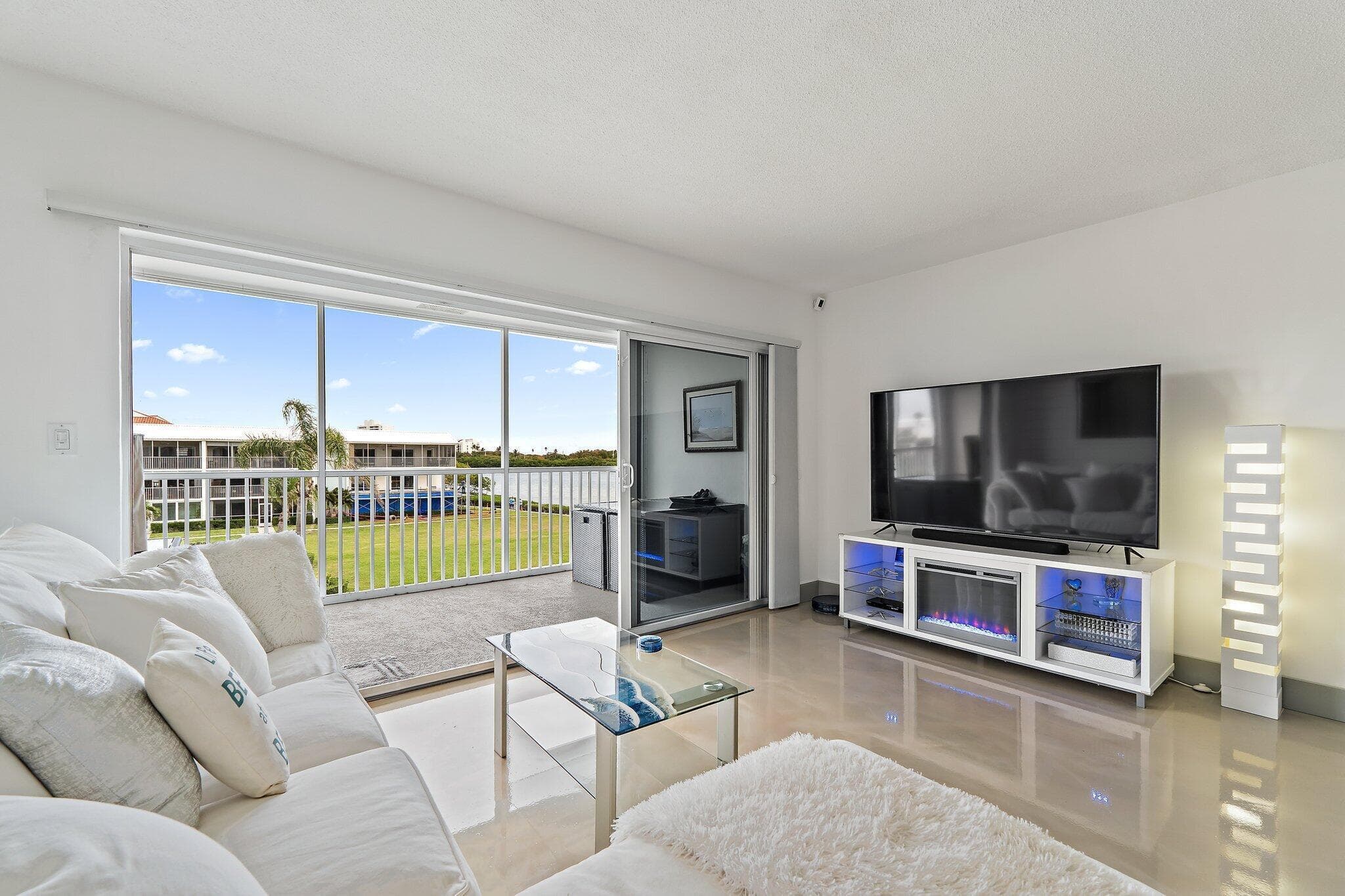 100 Waterway Road E305, Tequesta, FL 33469 — photo 4 of 82